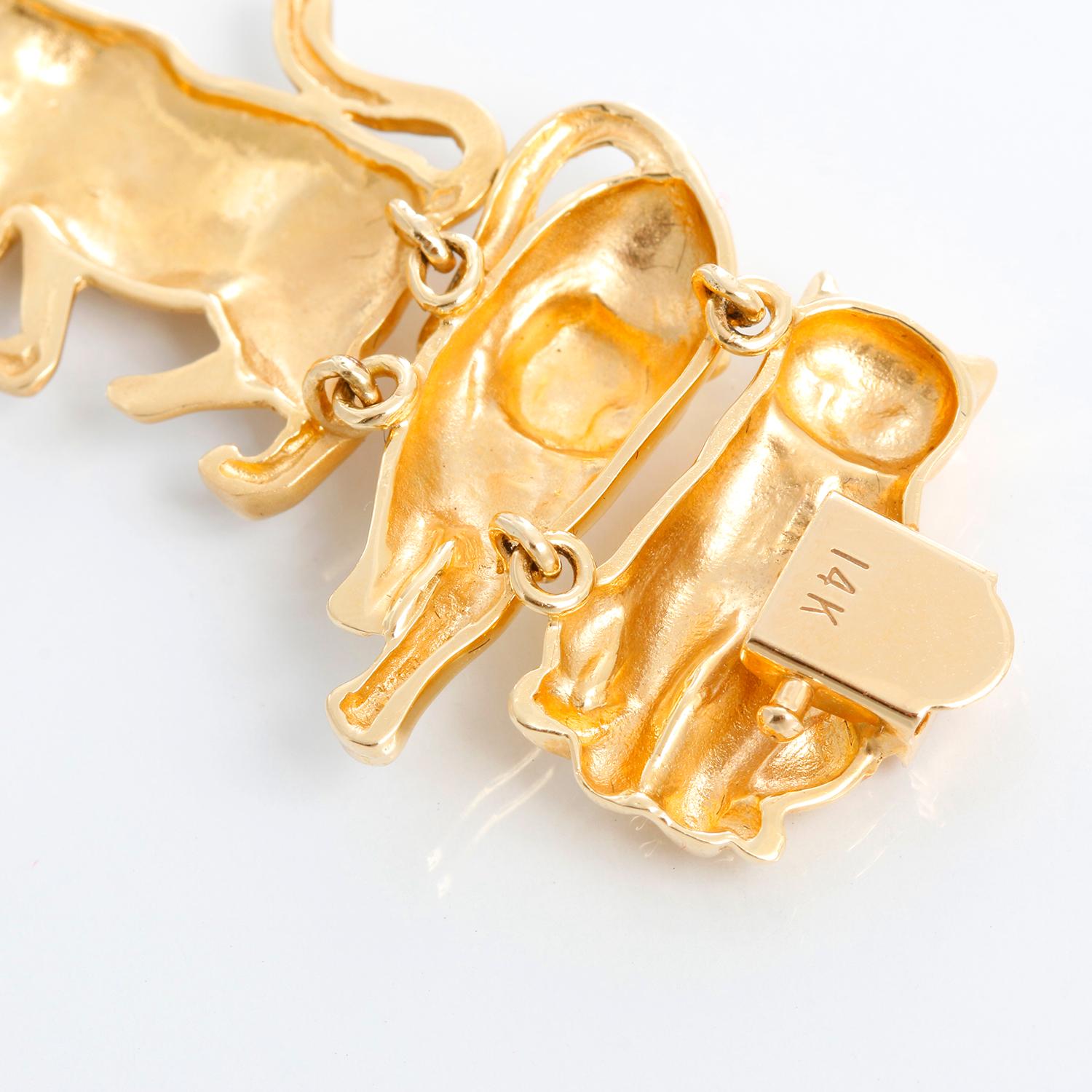 Ardian 14K Yellow Gold Feline Motif Bracelet In Excellent Condition For Sale In Dallas, TX