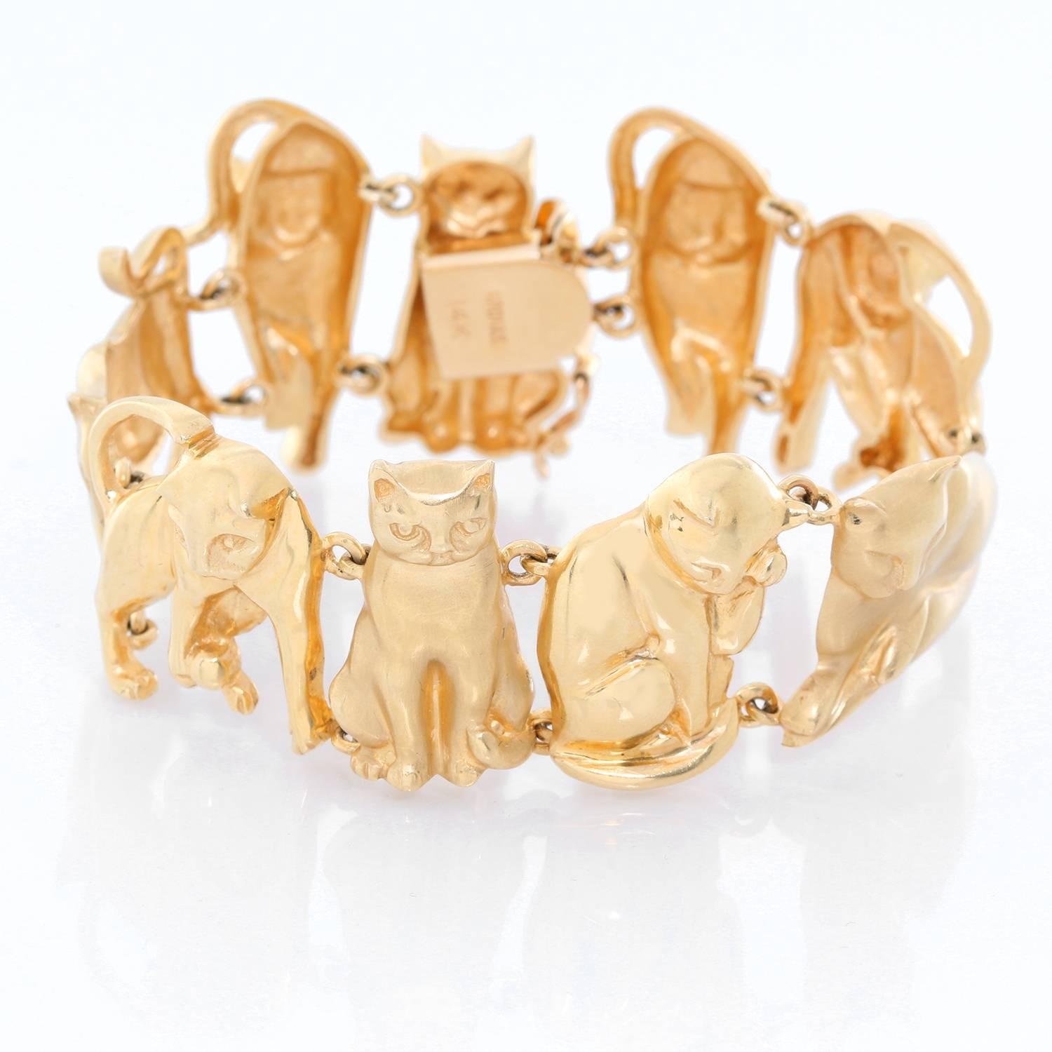 Ardian 14 Karat Yellow Gold Feline Motif Bracelet In Excellent Condition In Dallas, TX