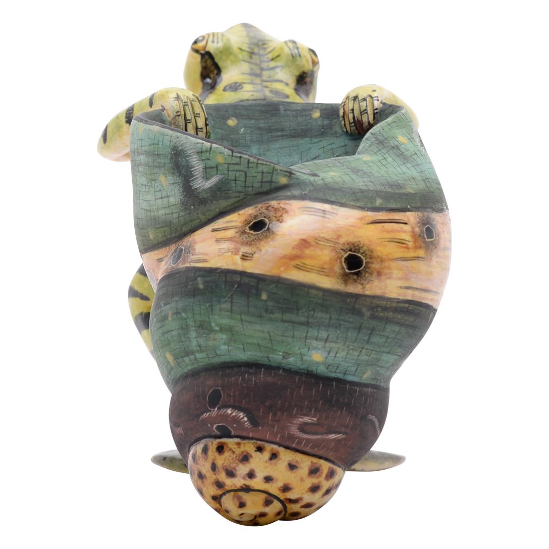 Sud-africain Grenouille en céramique Ardmore, fabriquée à la main en Afrique du Sud en vente