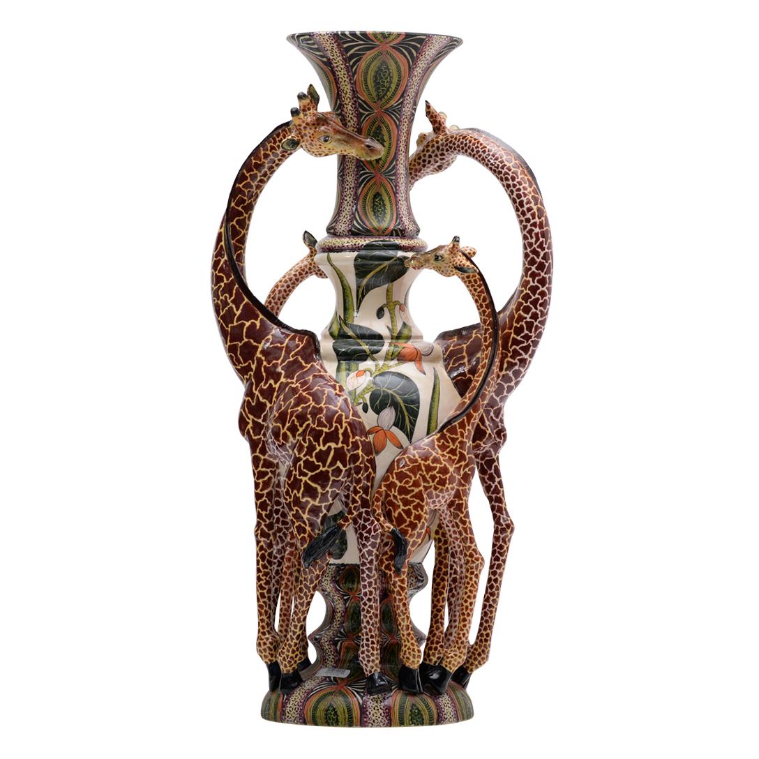 Sud-africain Vase girafe en céramique africaine fabriqué à la main Ardmore en vente