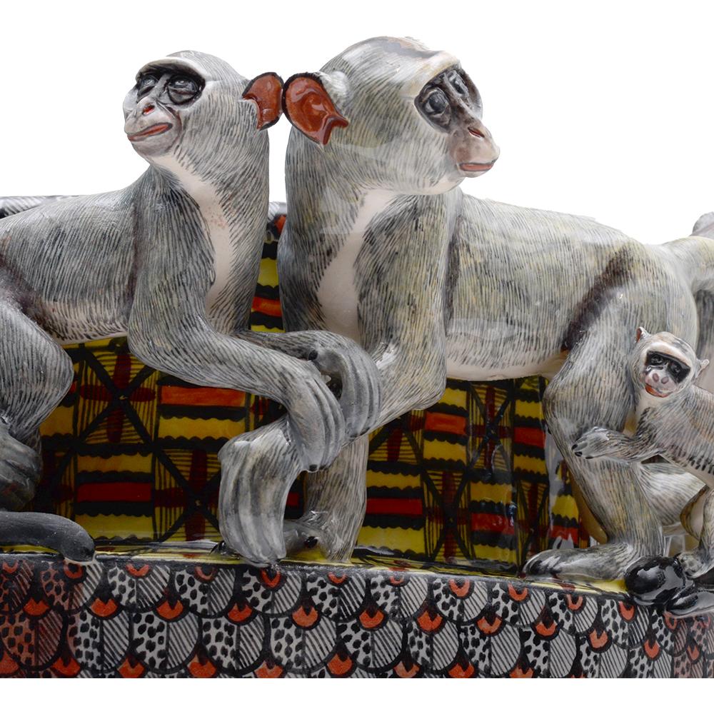 Peint à la main Vase girafe en céramique africaine fabriqué à la main Ardmore en vente