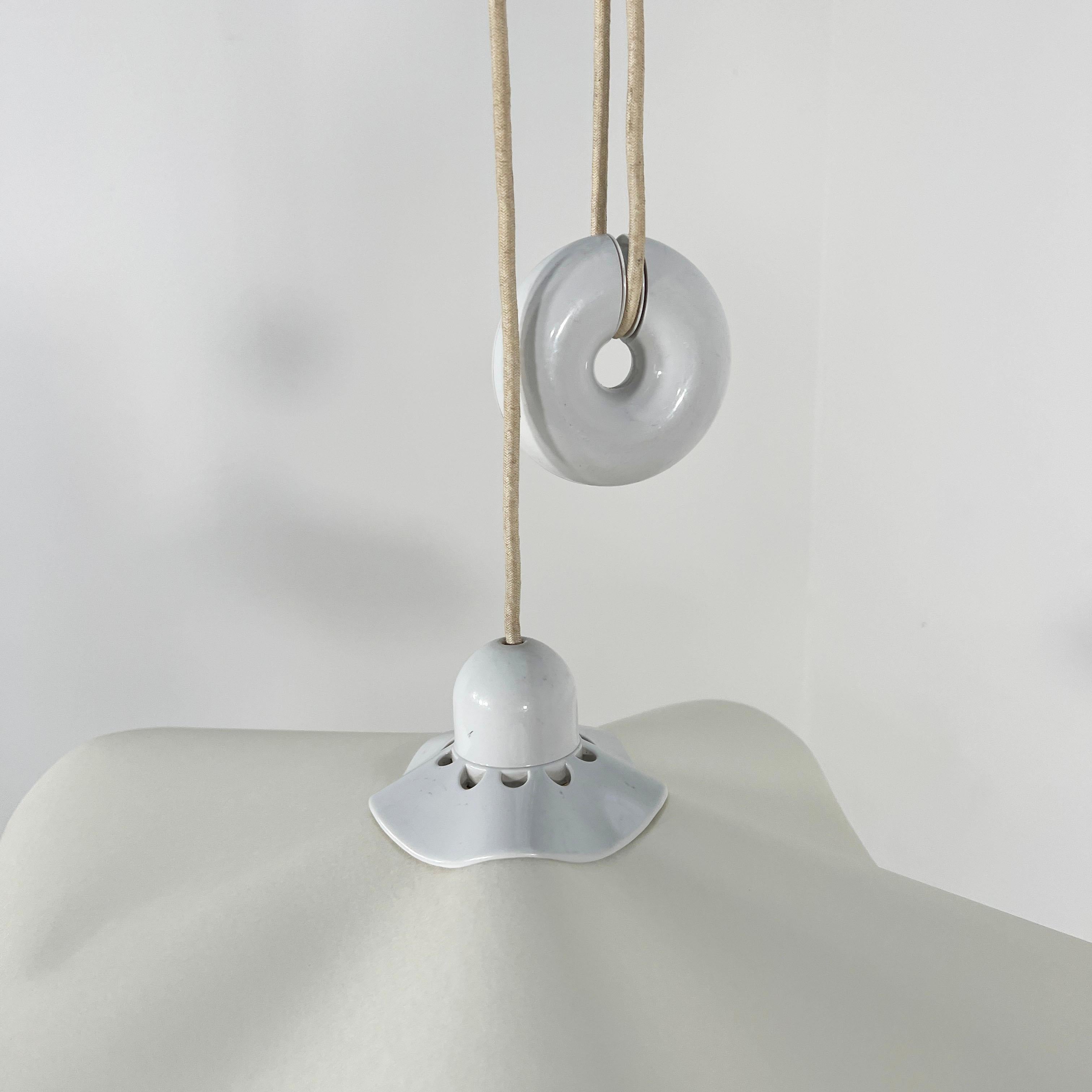 Area 50 Ceiling Light by Mario Bellini for Artemide, 1960s In Good Condition In Ixelles, Bruxelles
