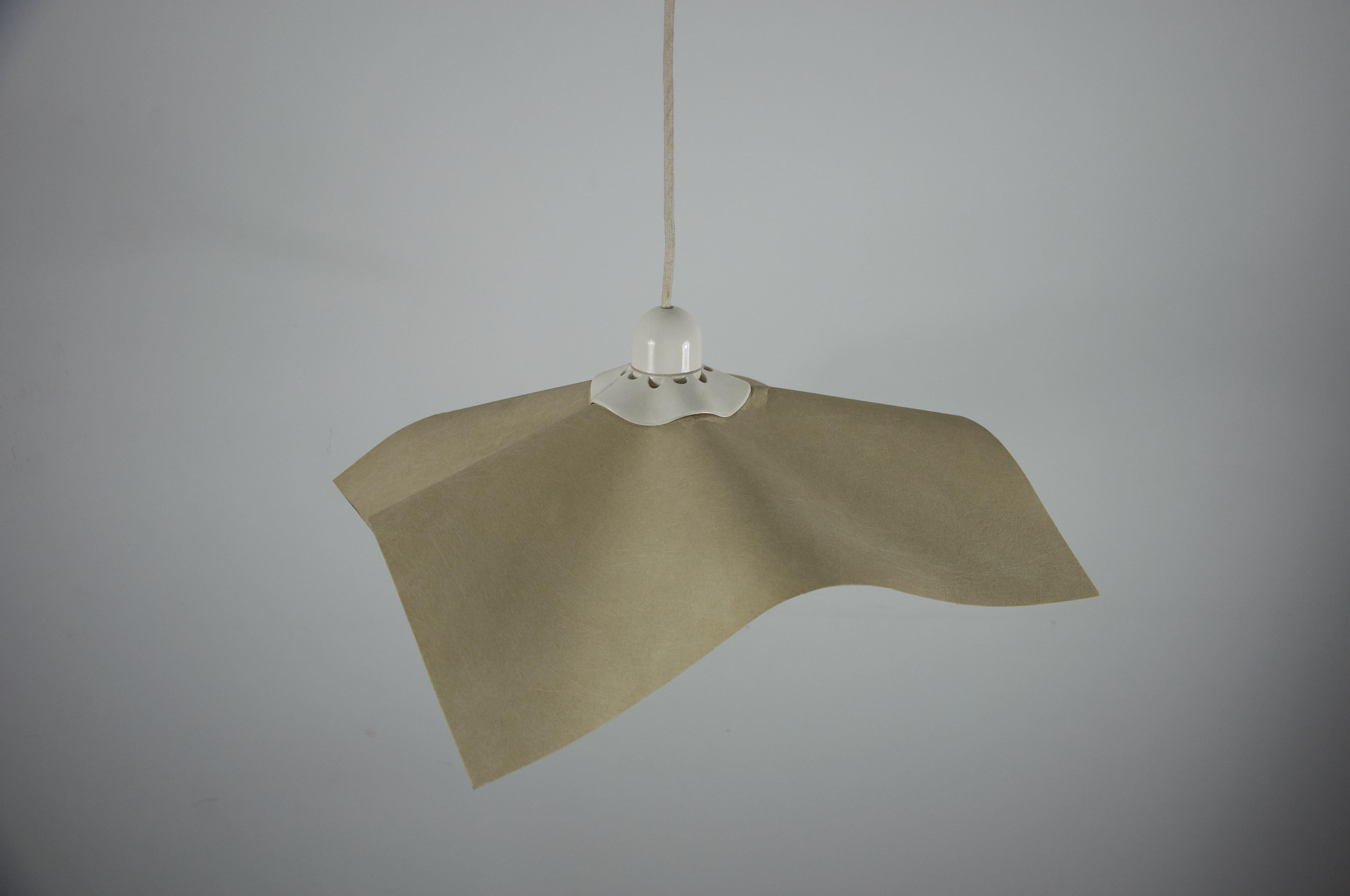 Lampada a sospensione Area 50 di Mario Bellini per Artemide, Italia, 1974 in vendita 3