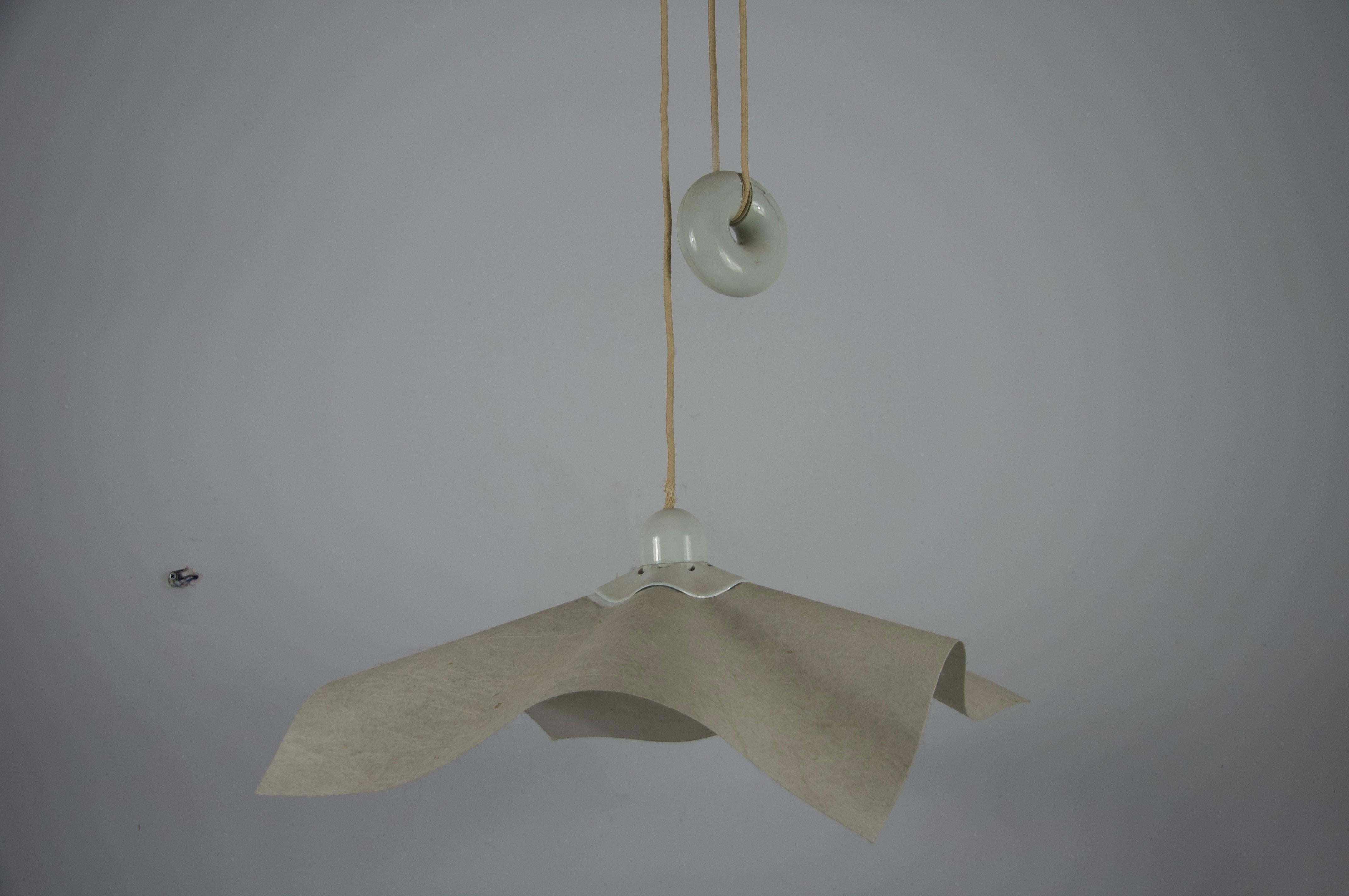 Italiano Lampada a sospensione Area 50 di Mario Bellini per Artemide, Italia, 1974 in vendita