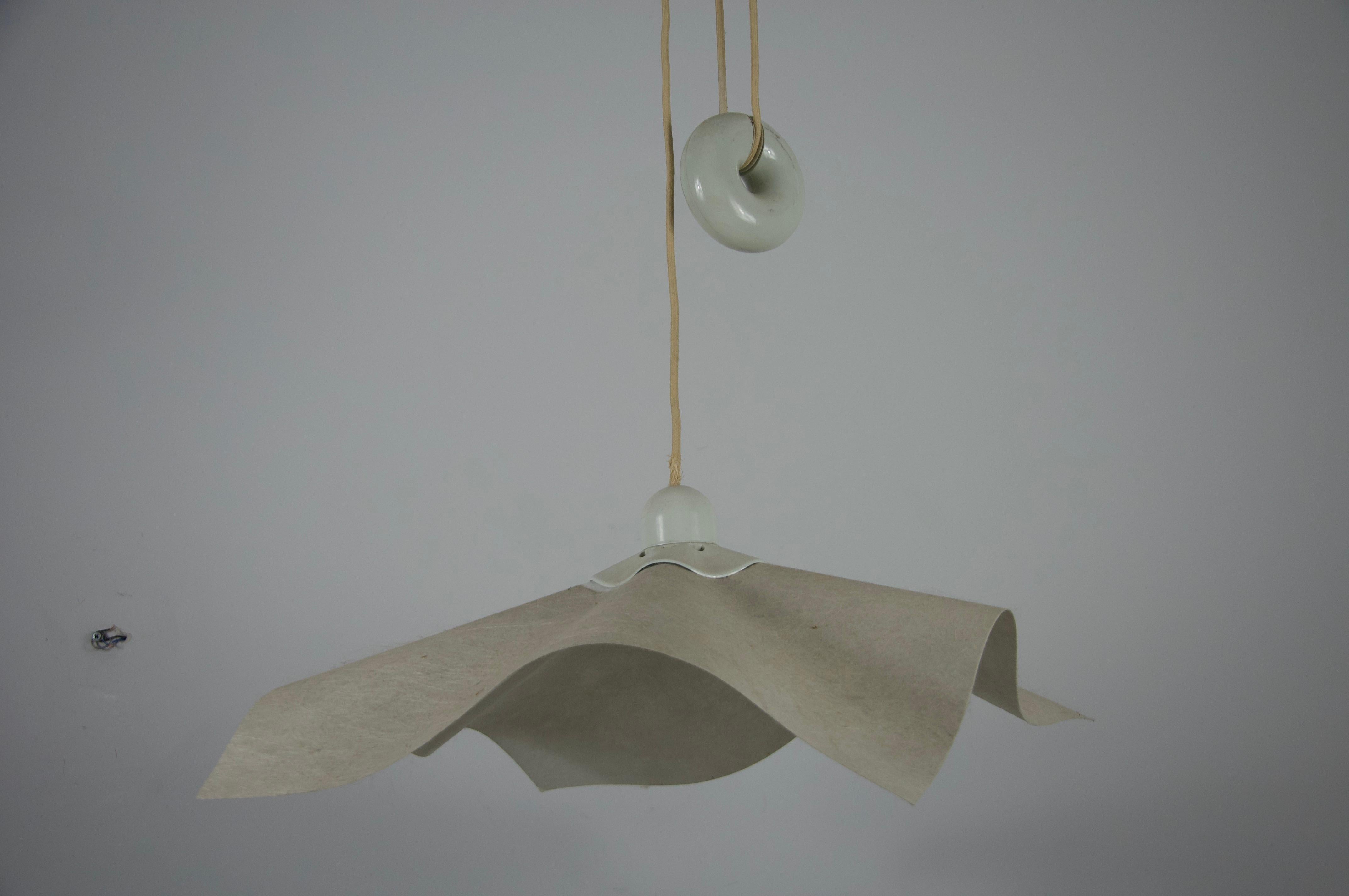 Lampada a sospensione Area 50 di Mario Bellini per Artemide, Italia, 1974 In condizioni buone in vendita a Hagenbach, DE