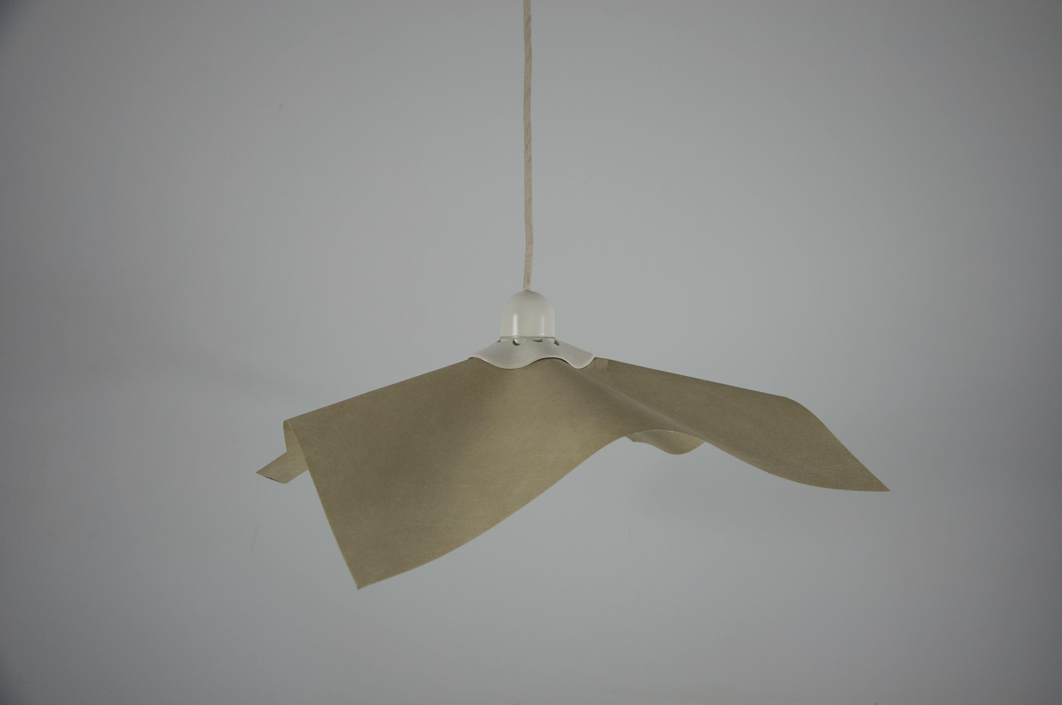 Lampada a sospensione Area 50 di Mario Bellini per Artemide, Italia, 1974 in vendita 2