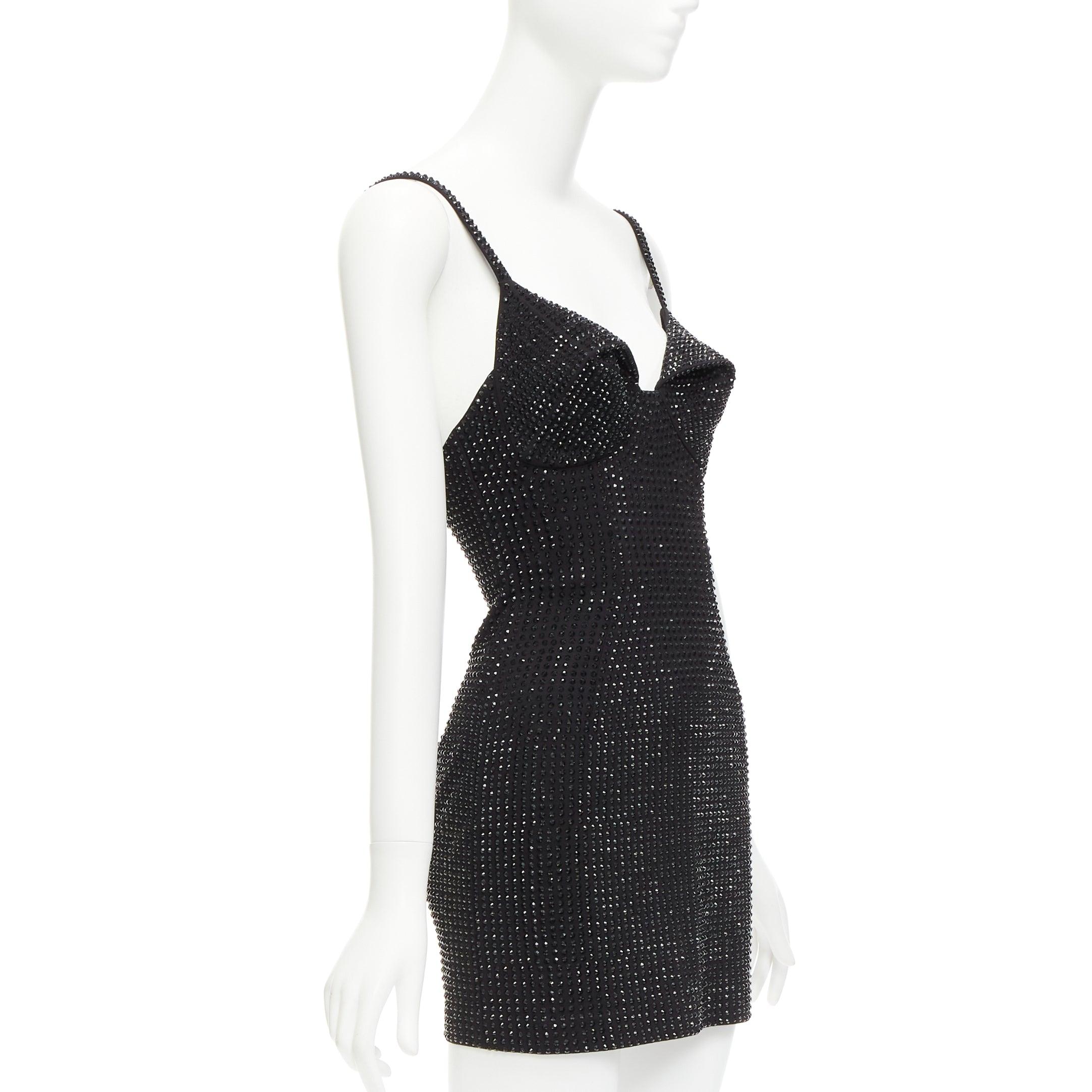 AREA black crystal embellished conical bra spaghetti bodycon mini dress US2 S
Reference: TGAS/D01015
Brand: Area
Model: Embellished Mini Dress
Material: Rayon, Blend
Color: Black
Pattern: Solid
Closure: Zip
Lining: Black Fabric
Extra Details: Back
