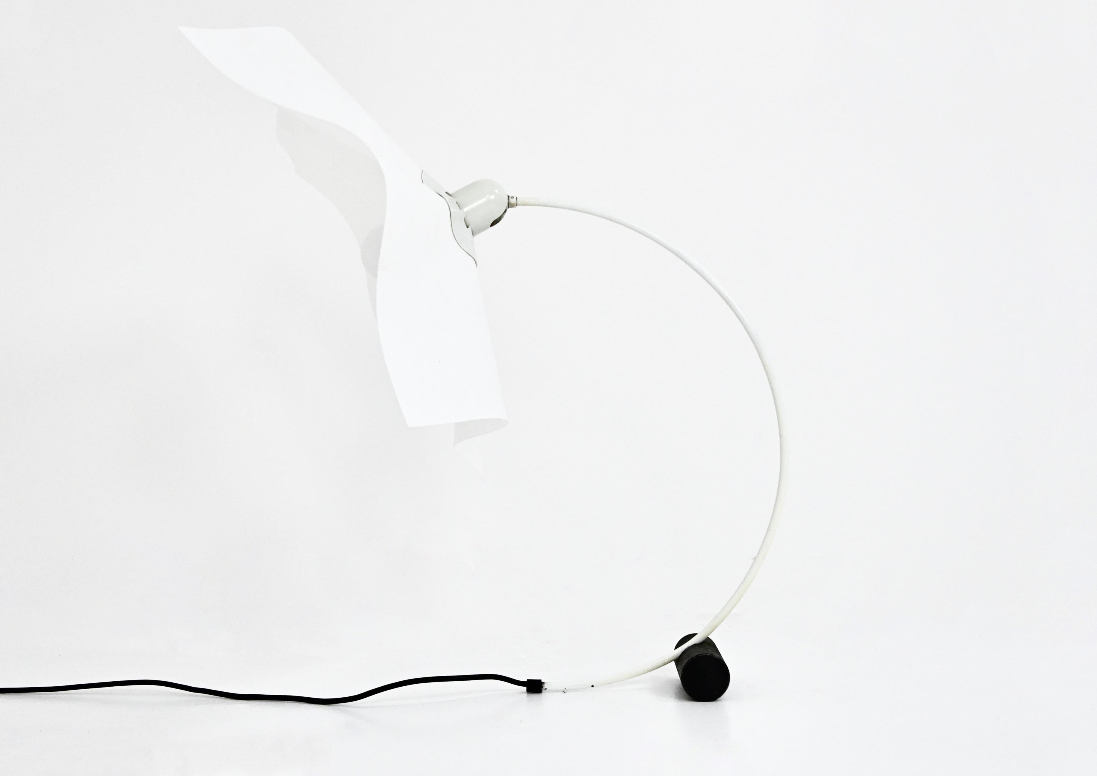Area Curvea-Tischlampe von Mario Bellini für Artemide, 1970er Jahre im Angebot 3