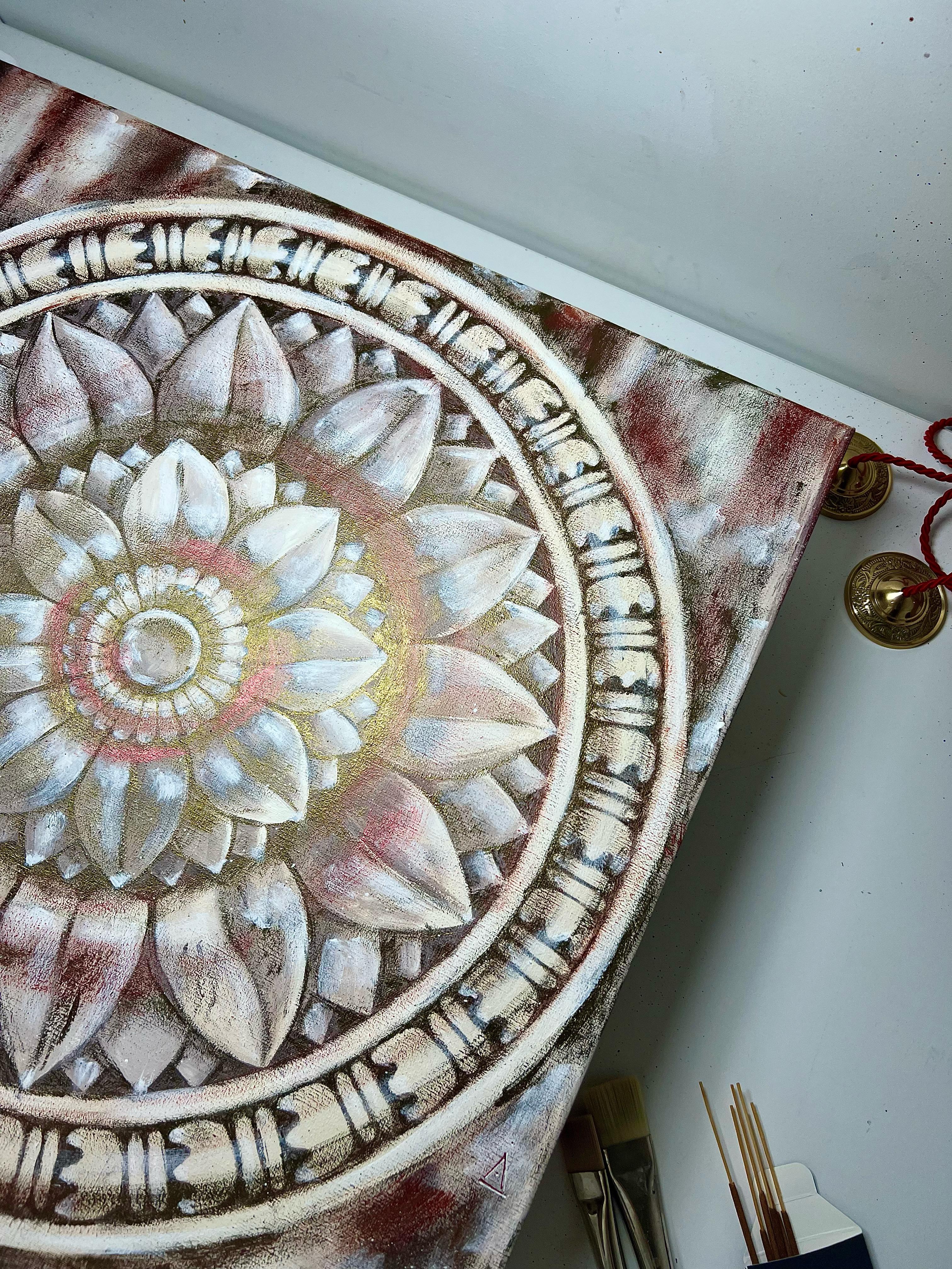 Temple lotus. White and red. For Sale 3