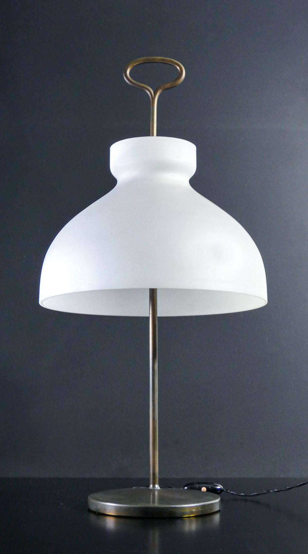 Mid-20th Century Arenzano LTA3 Table Lamp, Design Ignazio GARDELLA for AZUCENA, Italy, 1956
