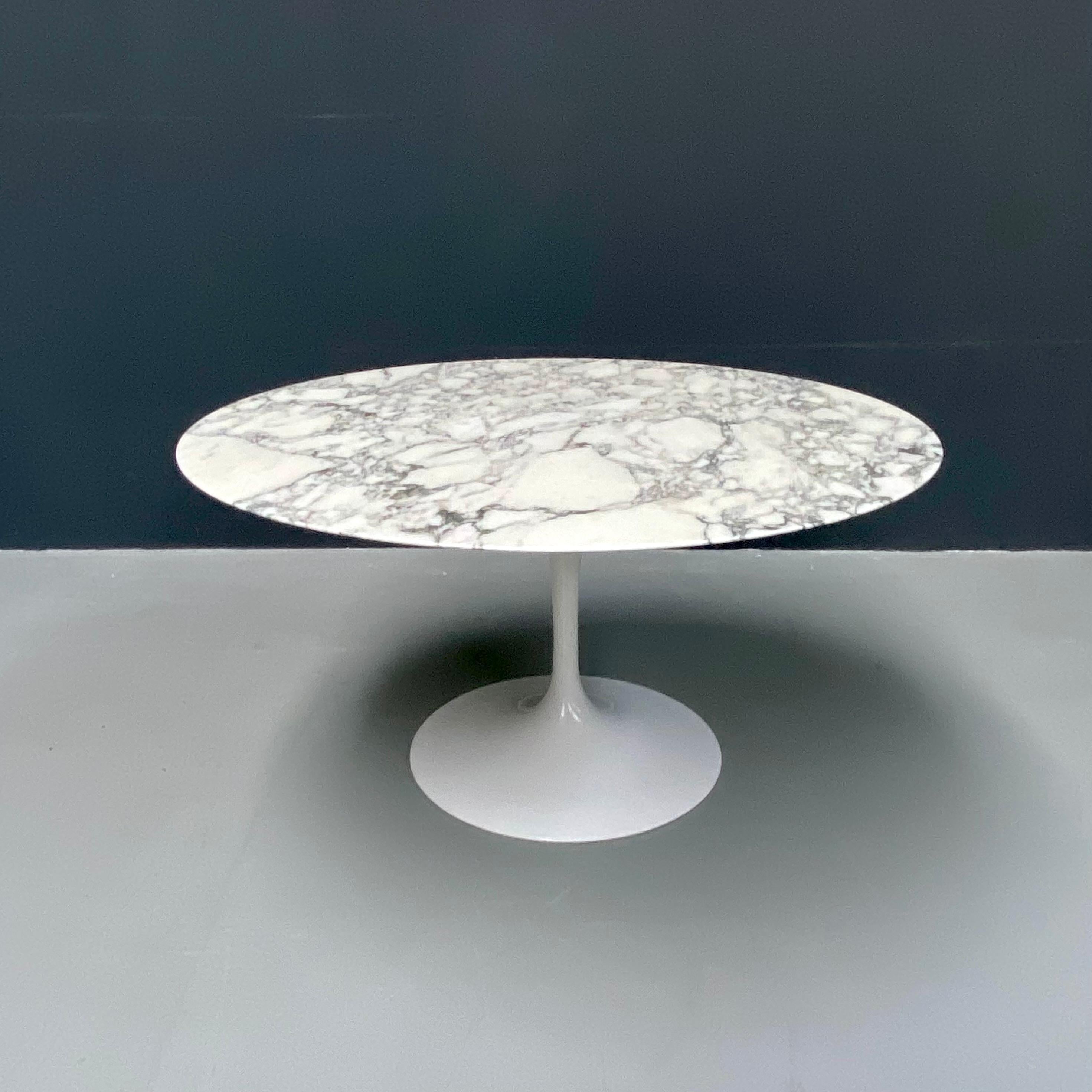 Mid-Century Modern Aresbescato Marble Dining Table by Eero Saarinen for Knoll Studio For Sale
