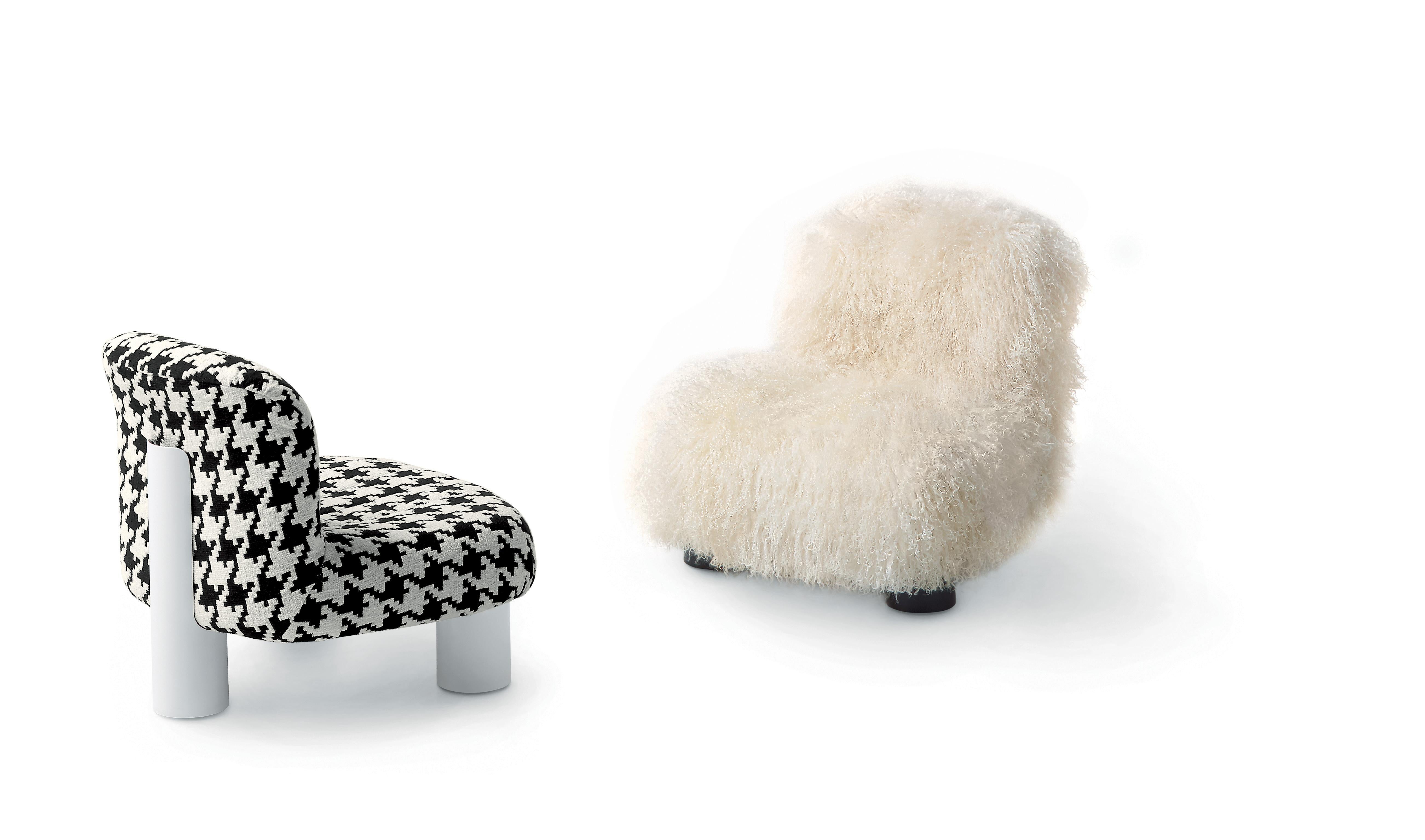 An innovative upholstered rolling chair with three large tubular legs. Botolo is an ideal place to sit, relax and be creative.Cini Boeri designed Botolo in 1973, giving life to a new design style, where you could choose the height of the legs to