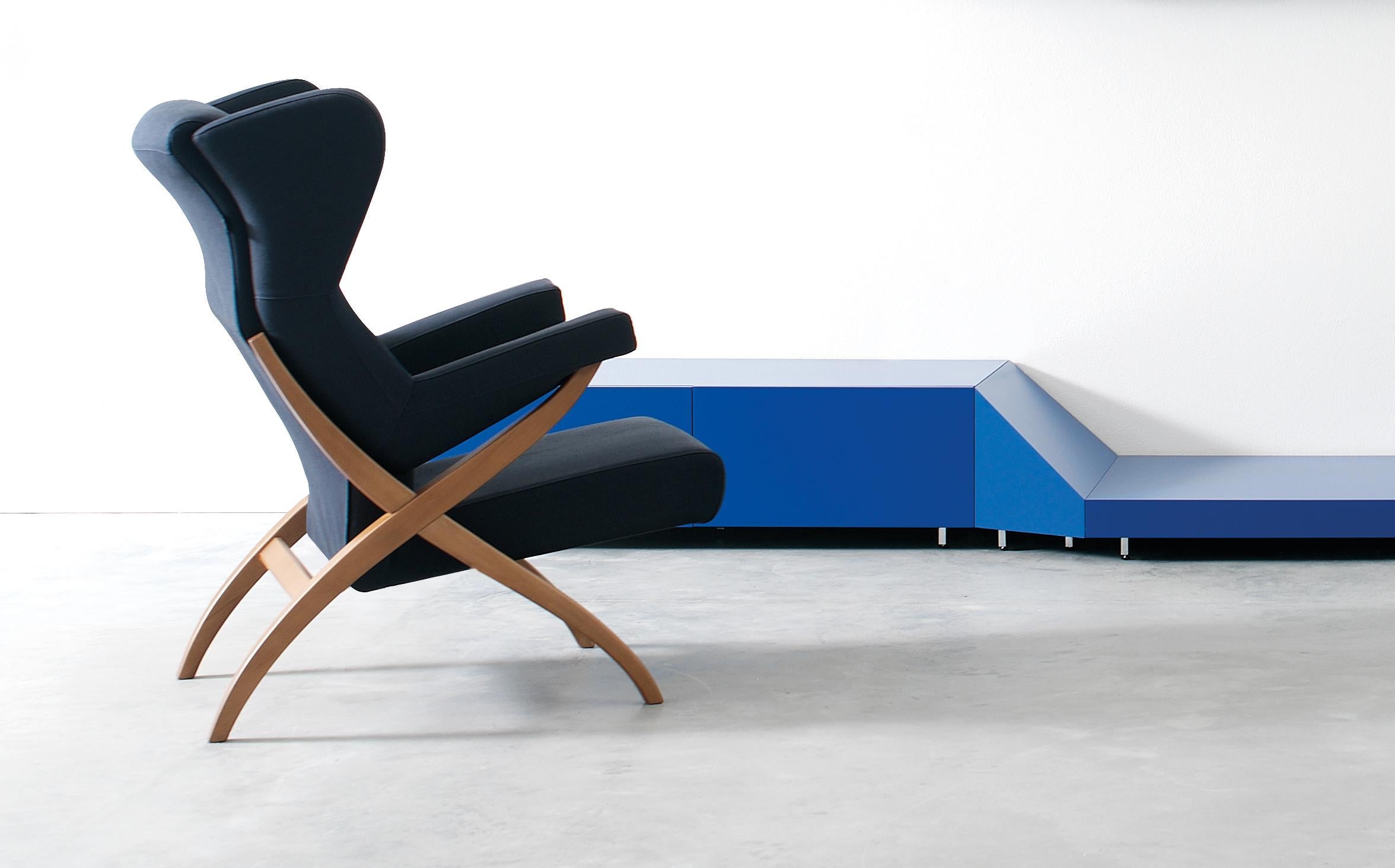 Contemporary Arflex Fiorenza Armchair in Steelcut Blue Fabric & Black Frame by Franco Albini For Sale