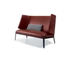 Arflex Hug Love Seat high back and armrest in Perla Leather by Roberto Menghi