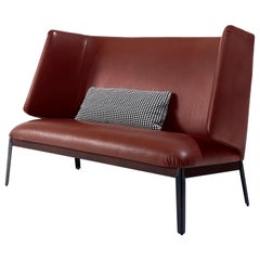 Arflex Hug Love Seat high back and armrest in Perla Leather by Roberto Menghi