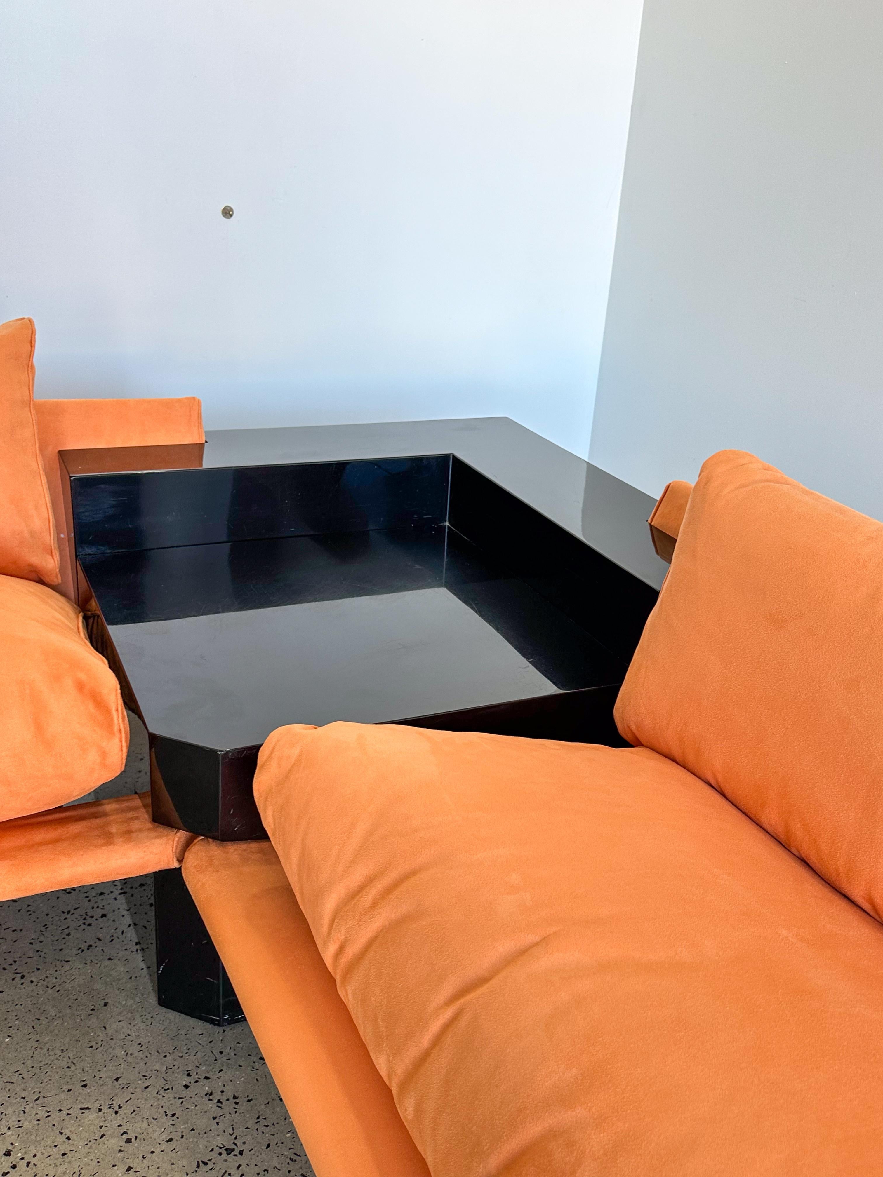 Velvet Arflex L Shape Black Lacquered Sofa with Light Suede Orange Cushions  For Sale