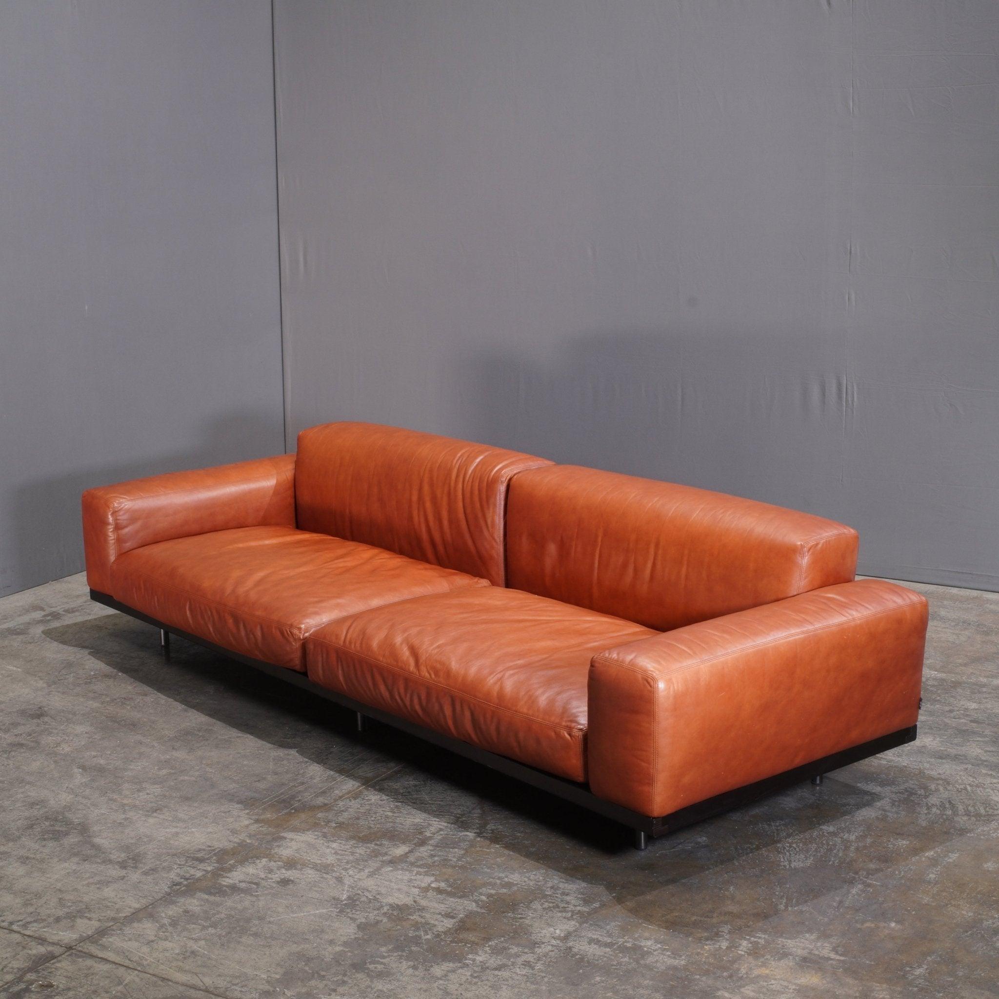 Modern Arflex Naviglio Sofa by Umberto Asnago