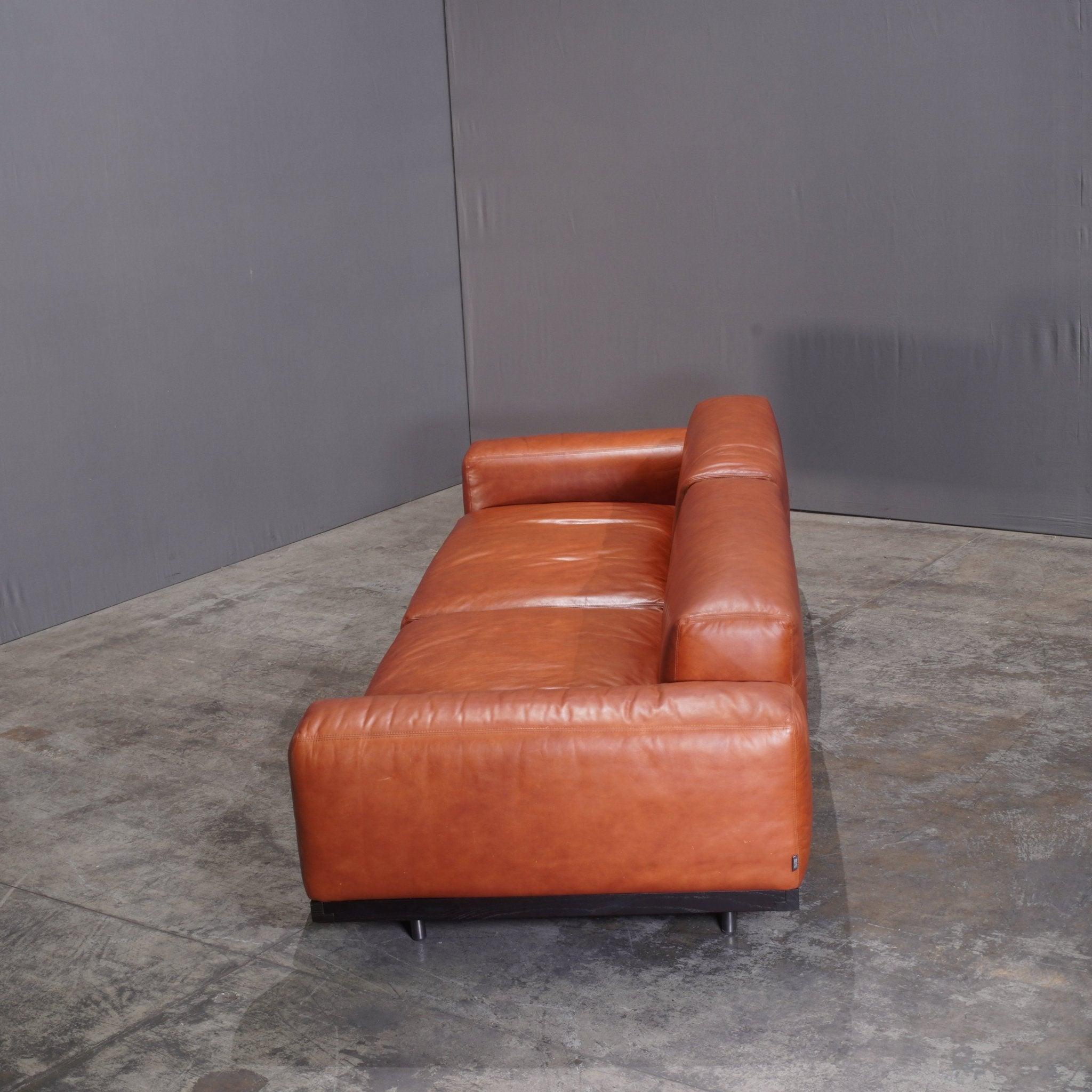 Contemporary Arflex Naviglio Sofa by Umberto Asnago