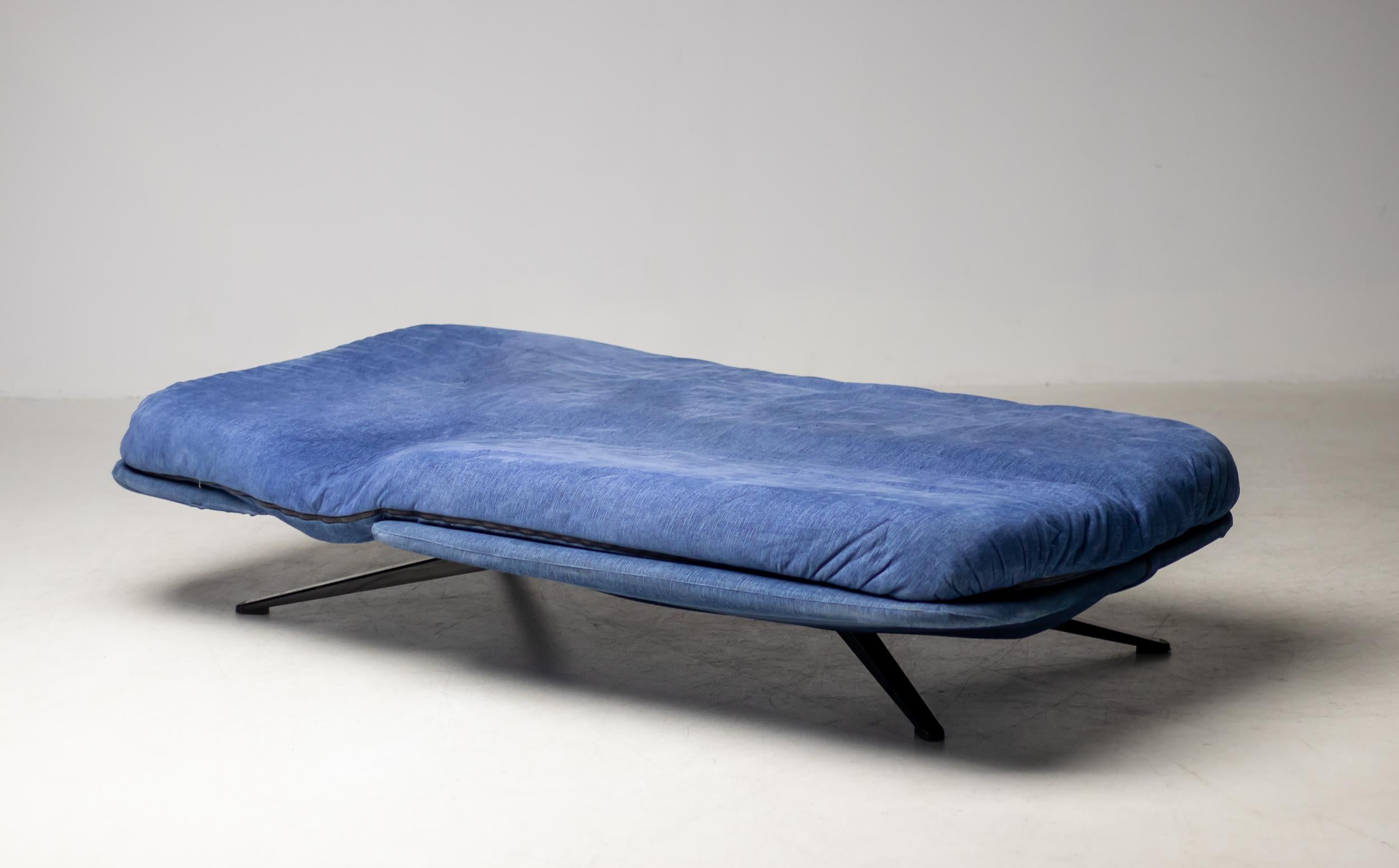 Sofá cama ajustable 
