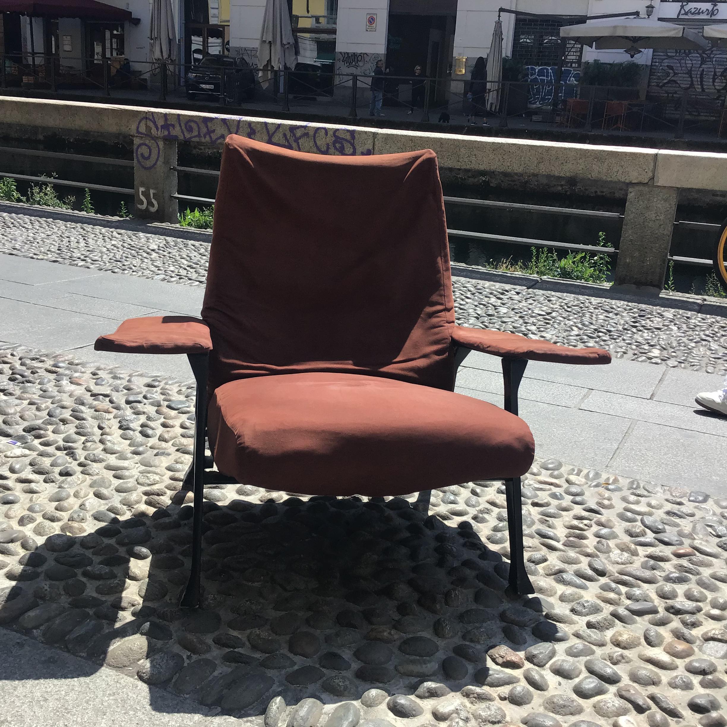 Arflex “Roberto Menghi” Armchair Iron Fabric Padding 1950 Italy For Sale 8