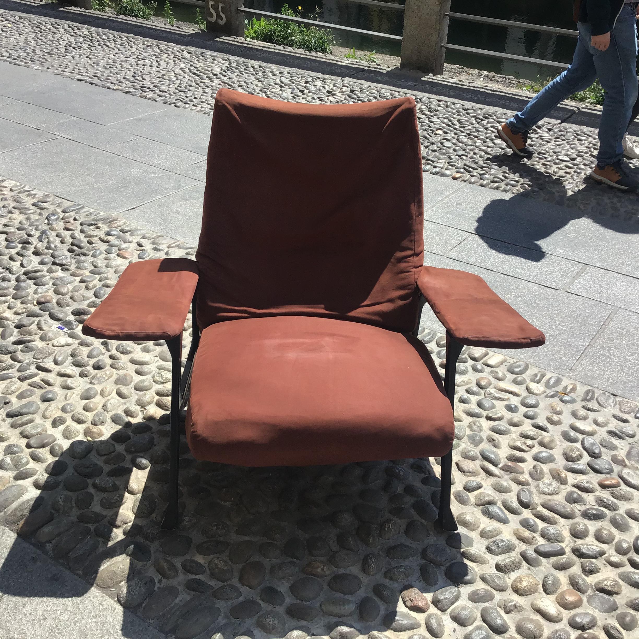 Arflex  Fauteuil rembourré en tissu de fer Roberto Menghi, Italie, 1950  en vente 8