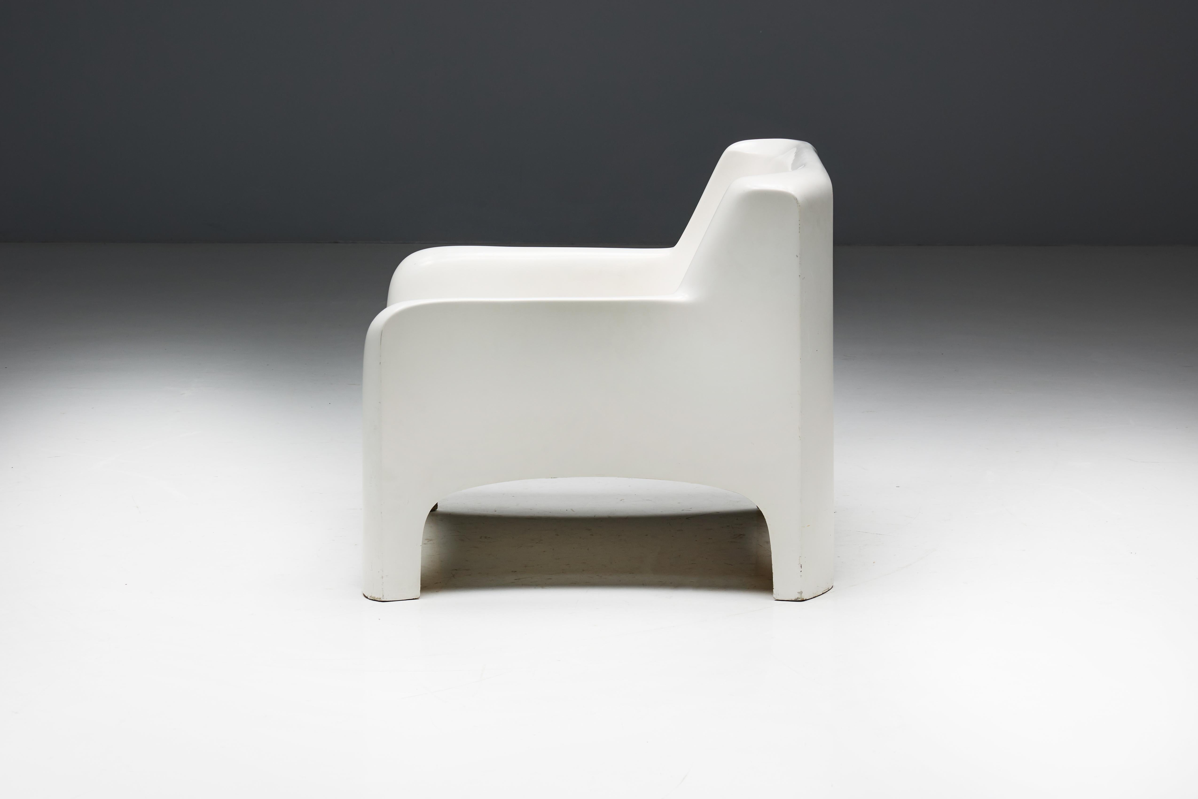 Arflex 'Solar' Lounge Chairs in Fiberglass by Carlo Bartali, Italy, 1960s For Sale 1