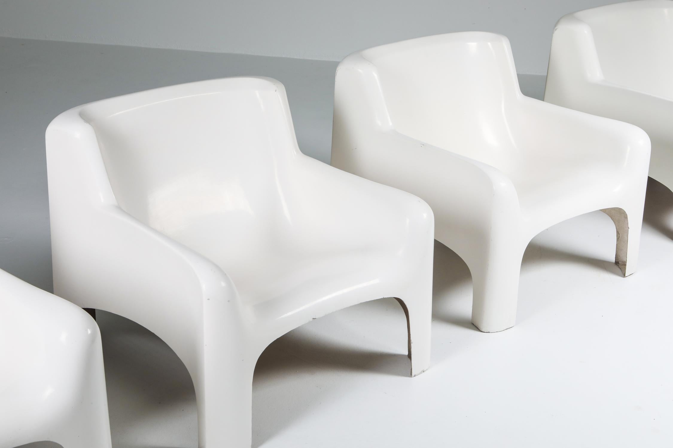 Polyester Arflex 'Solar' Lounge Set in Fiberglass by Carlo Bartali For Sale