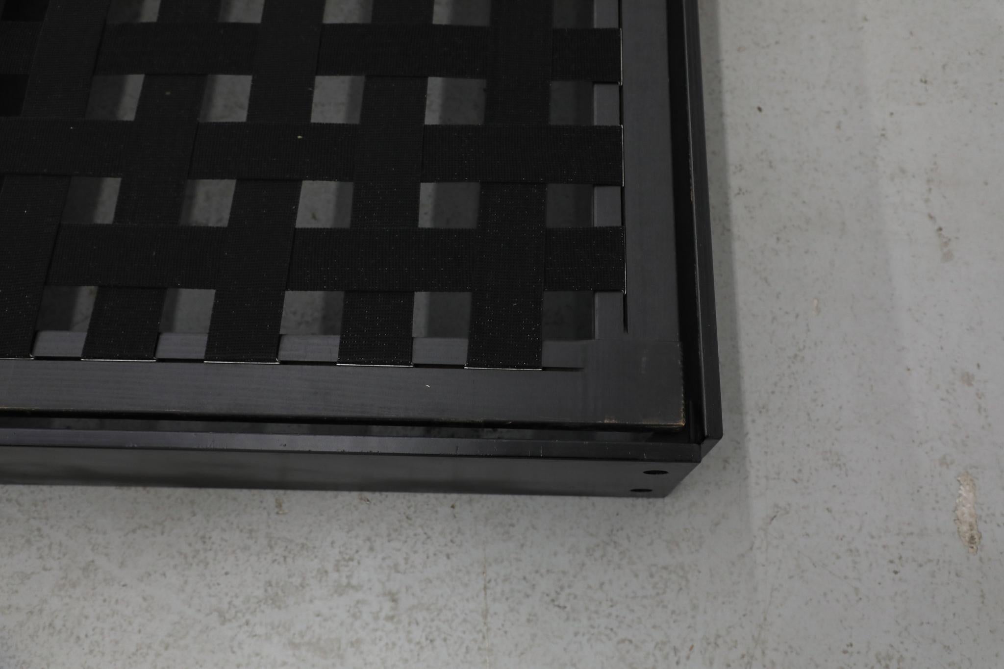 Pouf anni '70 di Rolf Heide per ICF con cuscino a righe e base nera in vendita 2