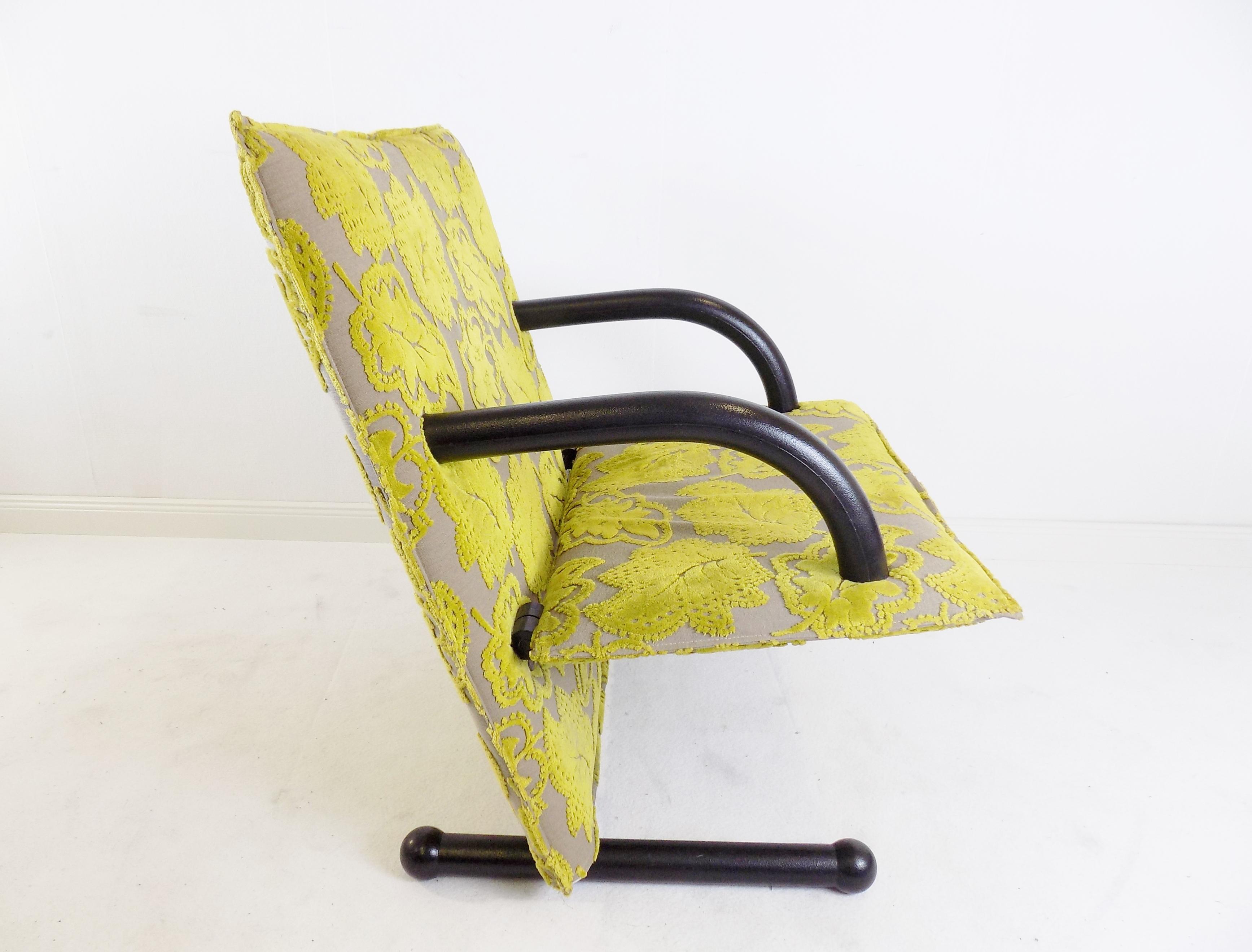 Arflex T Series Lounge Chair by Burkhard Vogtherr 5