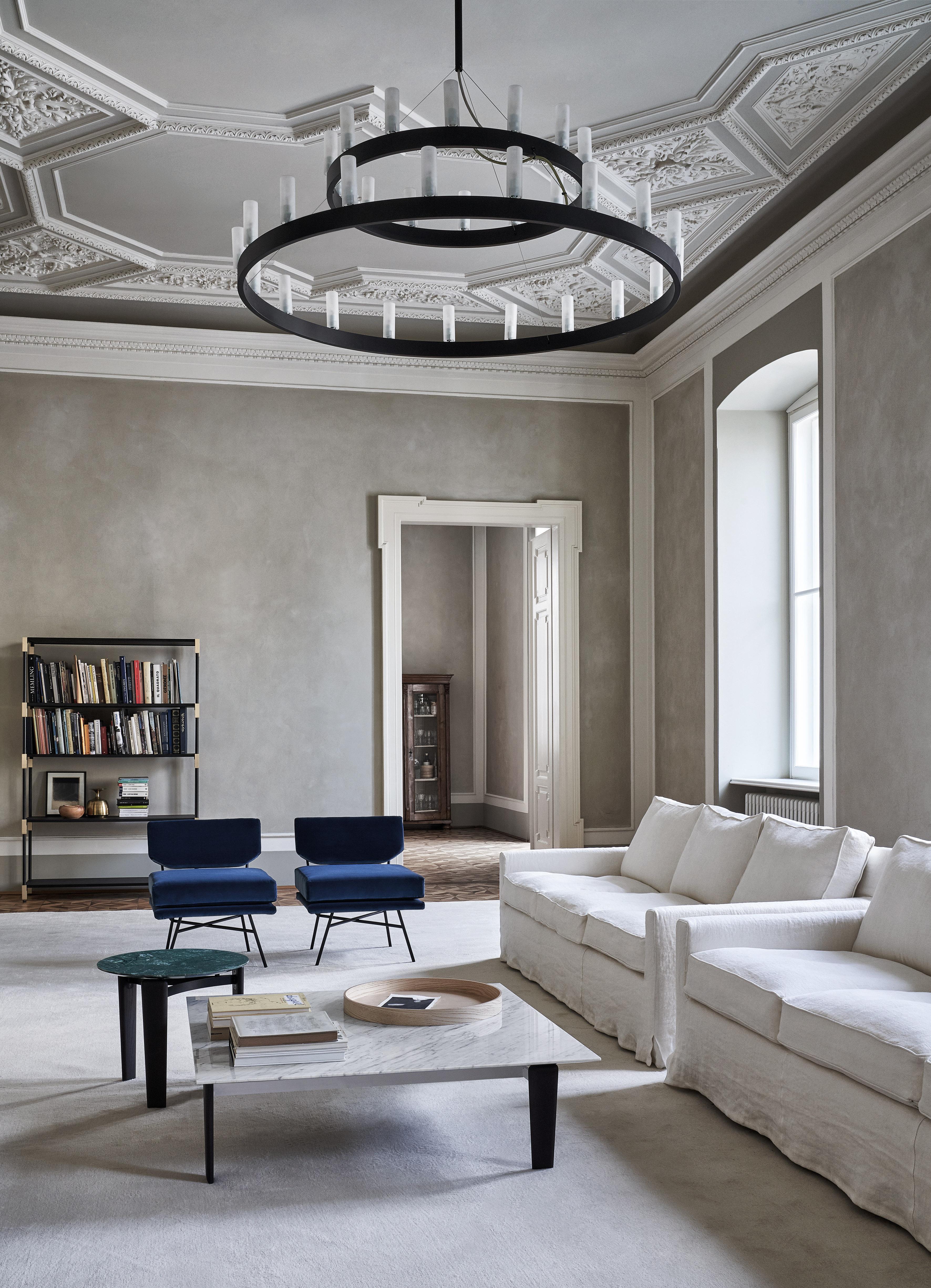 italien Table haute de table Arflex avec plateau en marbre de Carrare blanc par Claesson Koivisto Rune  en vente