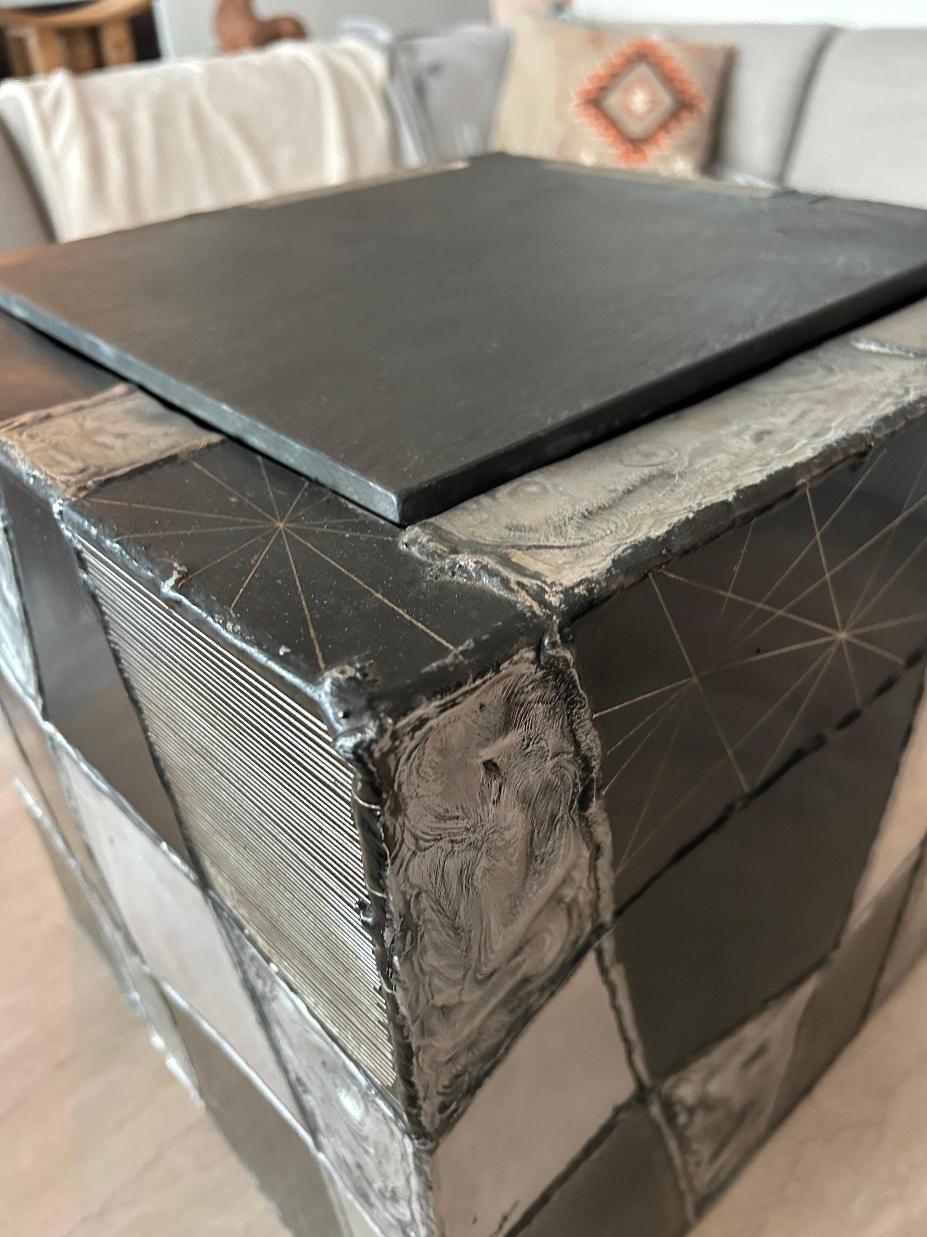 Etched Argente cube side table by Paul Evans For Sale