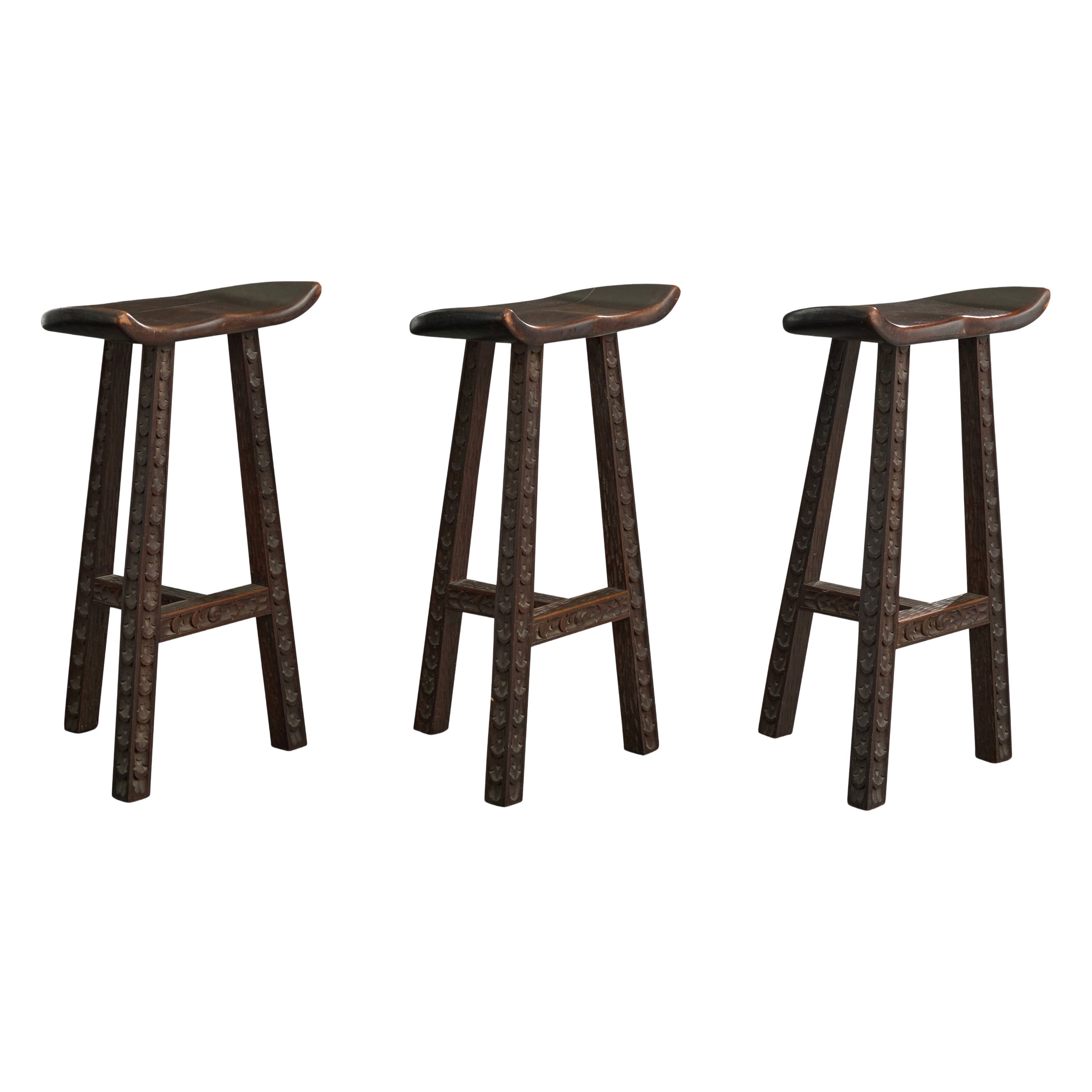 How many stools should you have per counter?