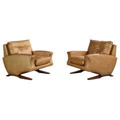 Diseñador argentino, sillones de descanso, vinilo, madera, Argentina, década de los 70