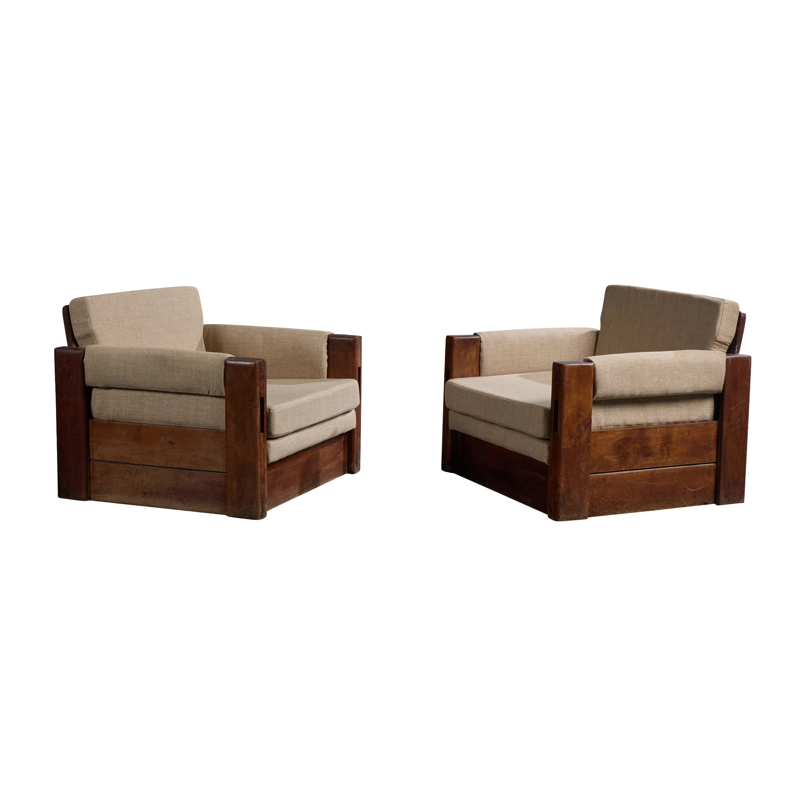 Argentinischer Designer, Lounge-Stühle, Holz, Stoff, Argentinien, 1970er Jahre im Angebot