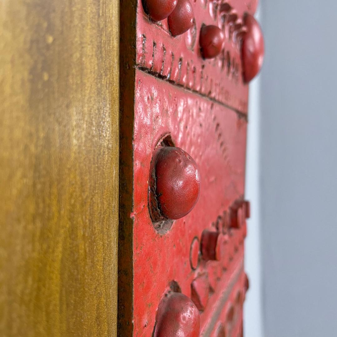 Scultura moderna argentina in ceramica rossa e legno dorato di Carlos Carlè 1974 in vendita 6