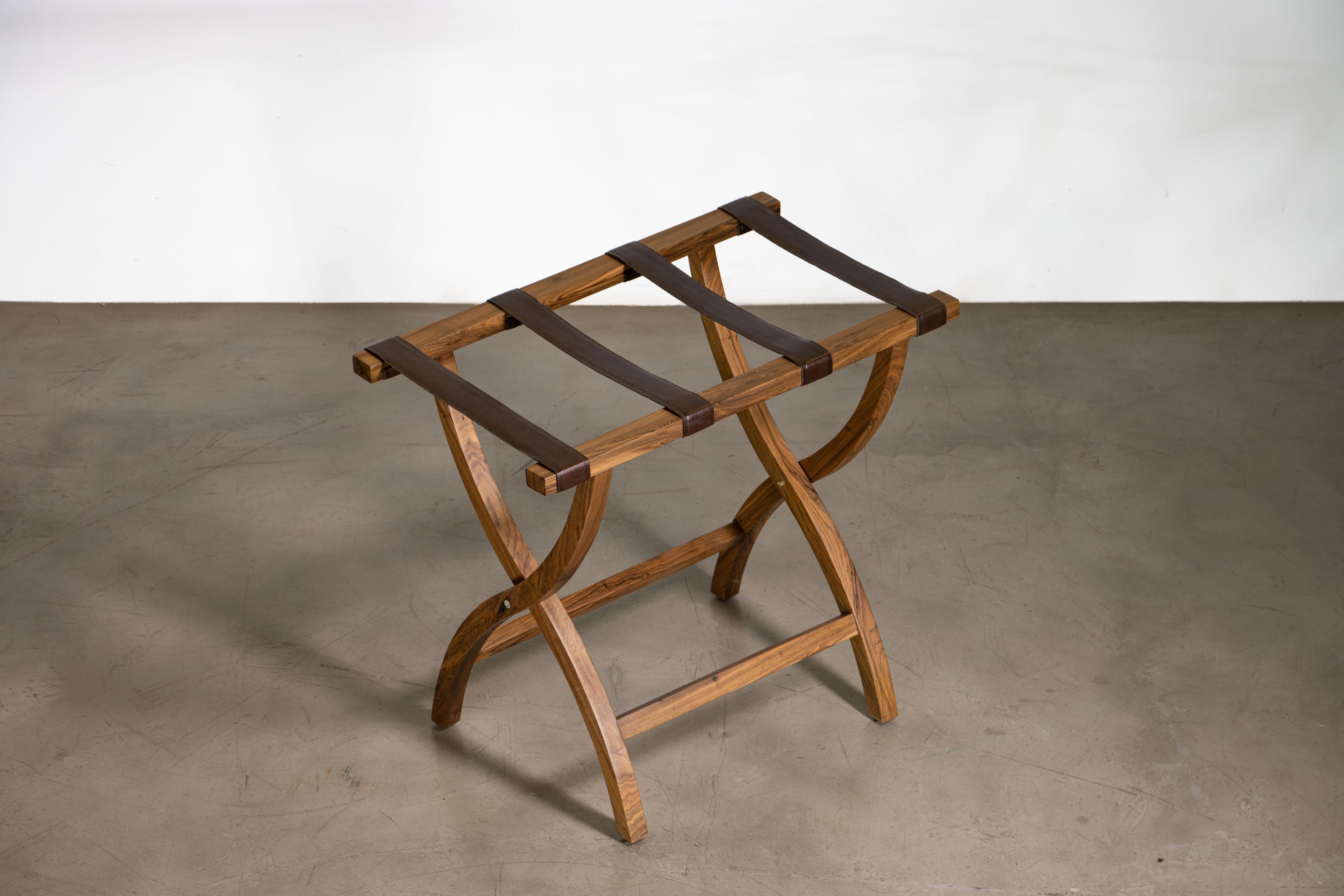 Porte-bagages en bois de rose argentin en cuir fendu par Costantini, Valerio Neuf - En vente à New York, NY