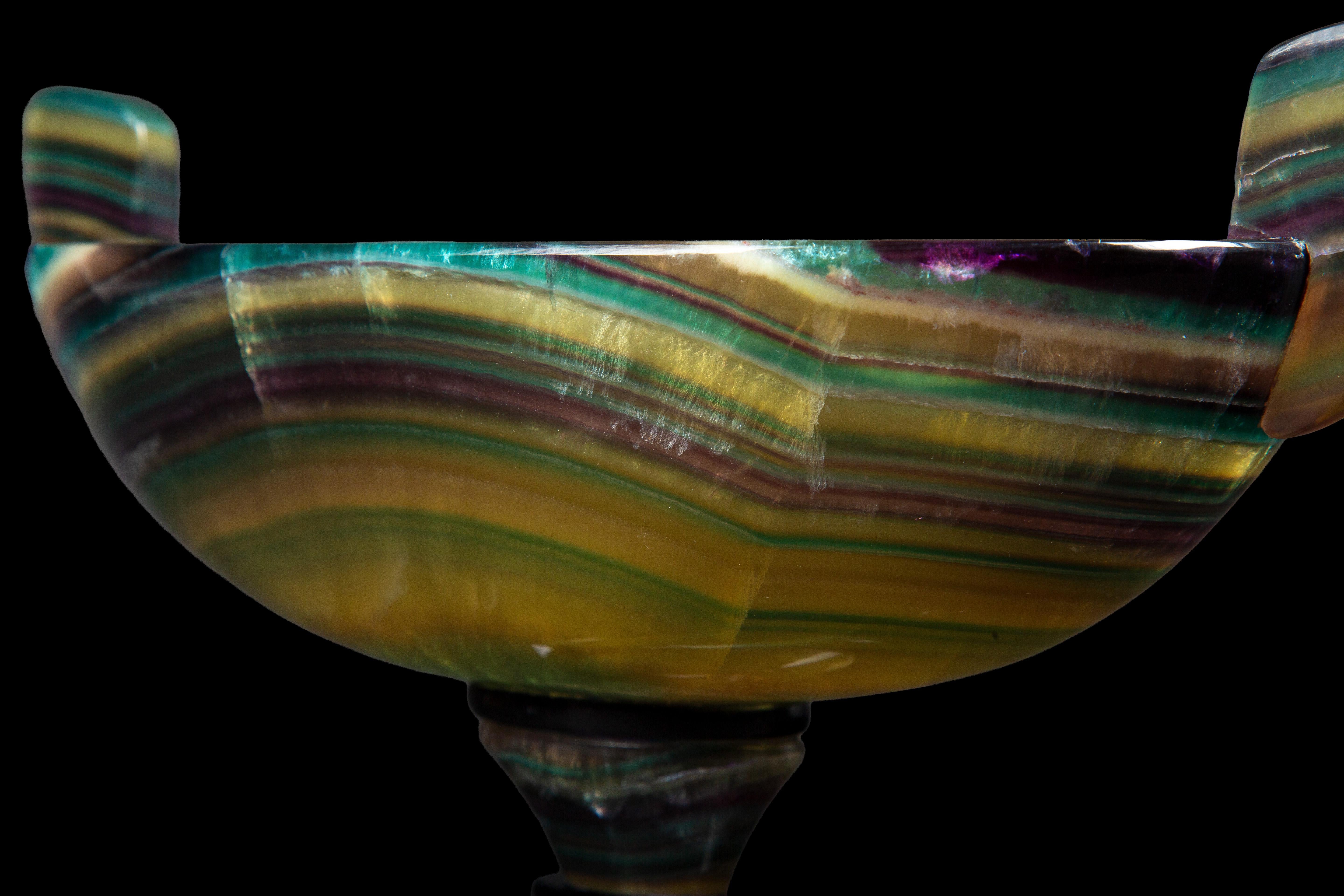 XXIe siècle et contemporain L'art argentin : Vase en fluorine naturelle sculpté à la main en vente