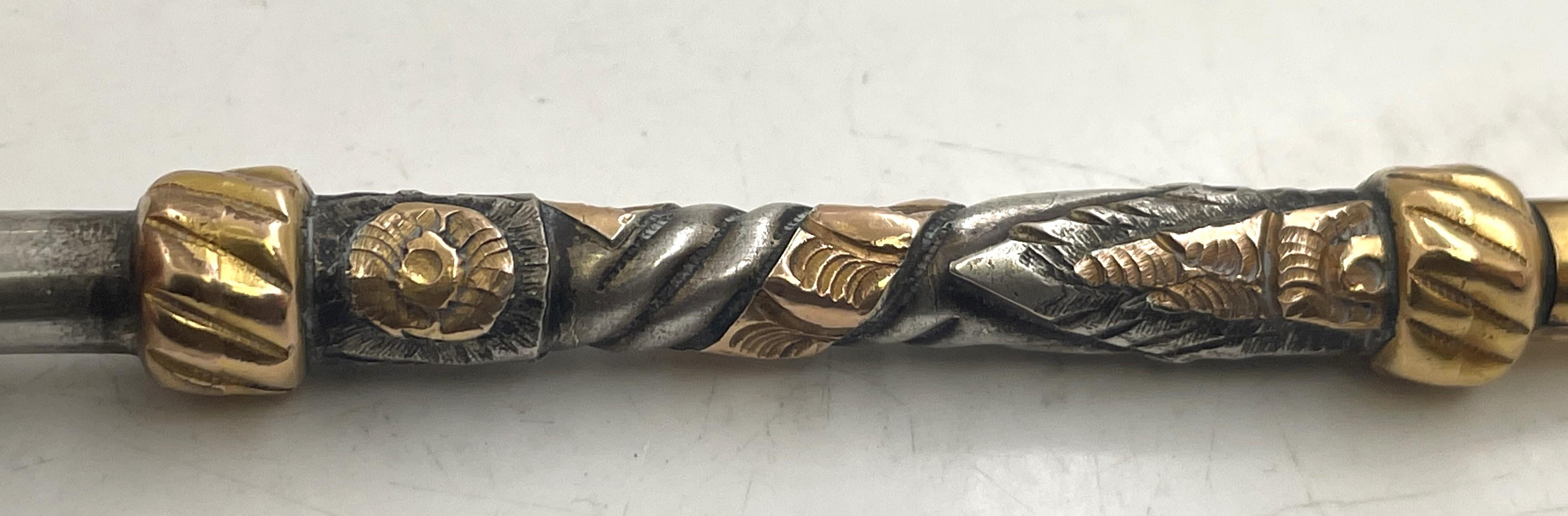 Argentinian Silver and 18K Gold Inlaid Mate Cup with Straw For Sale 6