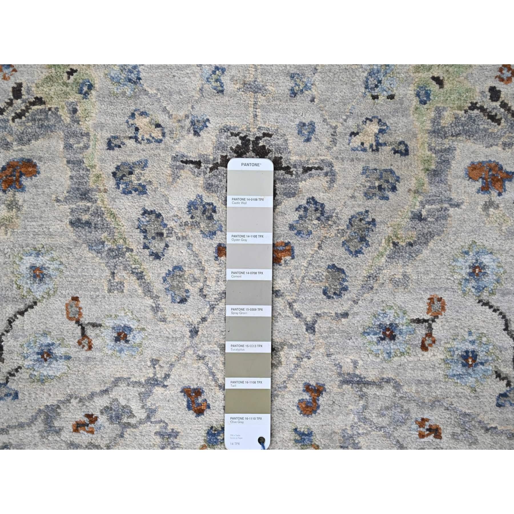 Annodato a mano Argos Gray All Wool Hand Knotted Oushak Floral Design XL Runner Rug 2'6