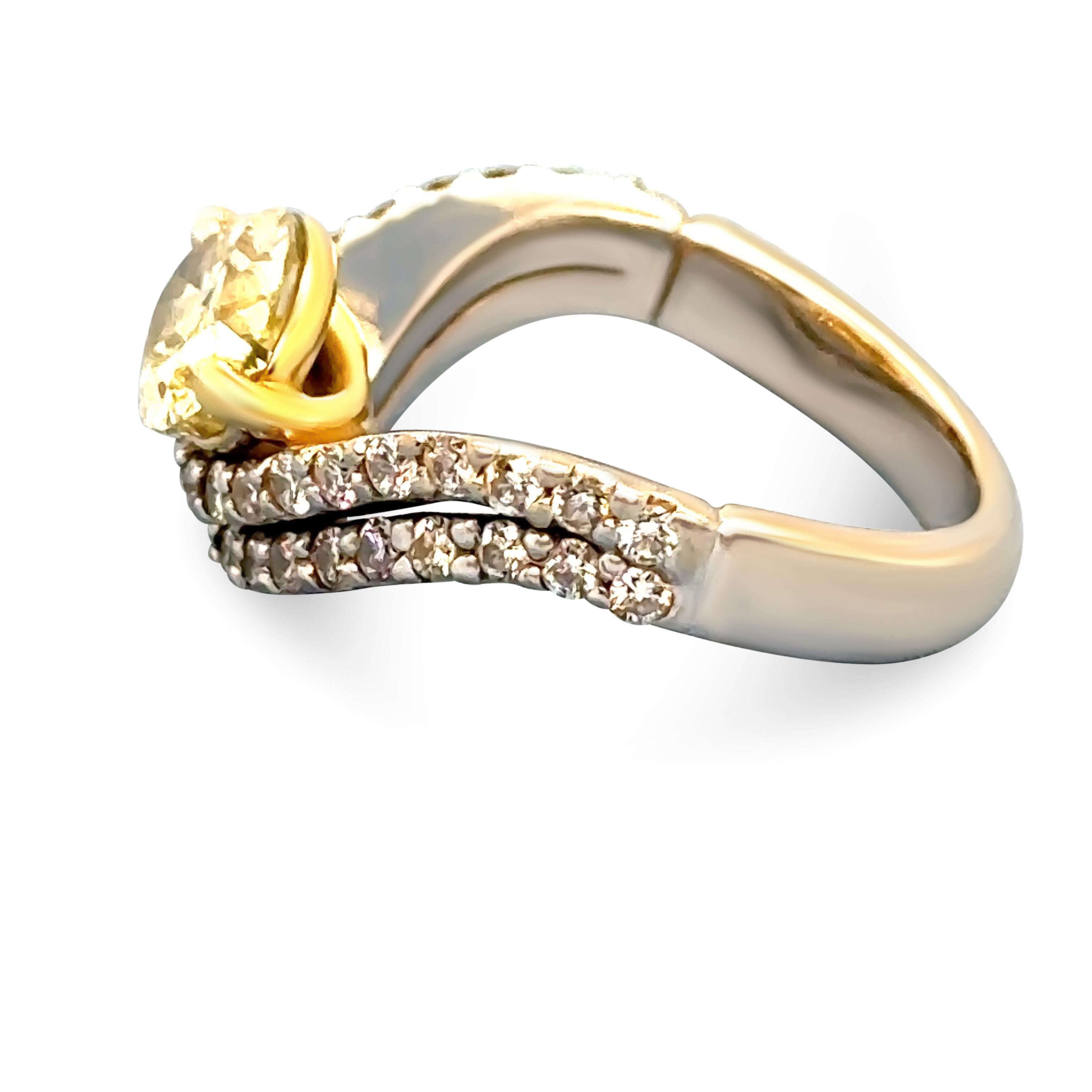 Women's Argyle Diamonds 18ct White & Yellow Gold Diamond Ring Set 2.34ct For Sale
