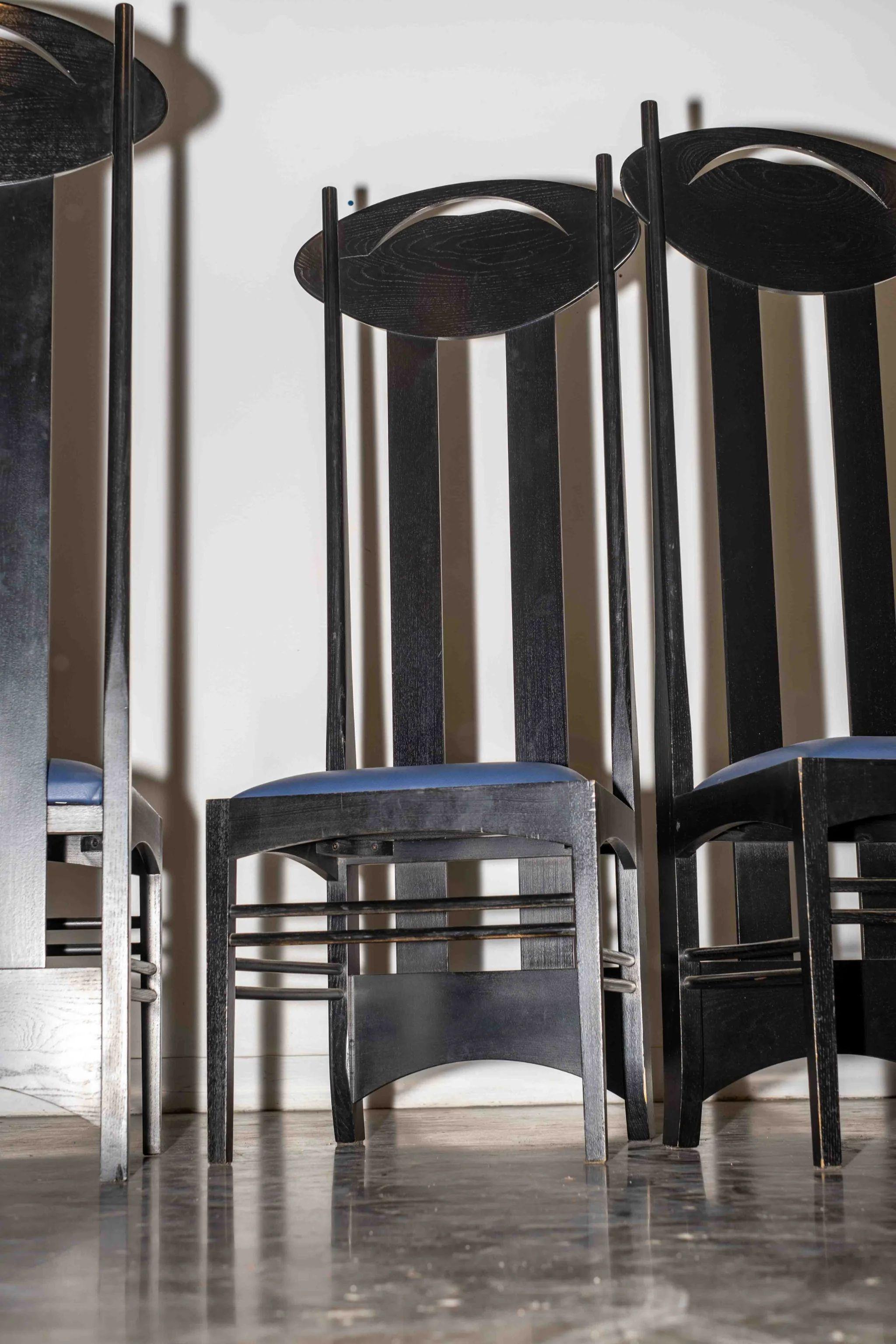 Sedia Argyle Highback di Charles Charles Rennie Mackintosh in vendita 4