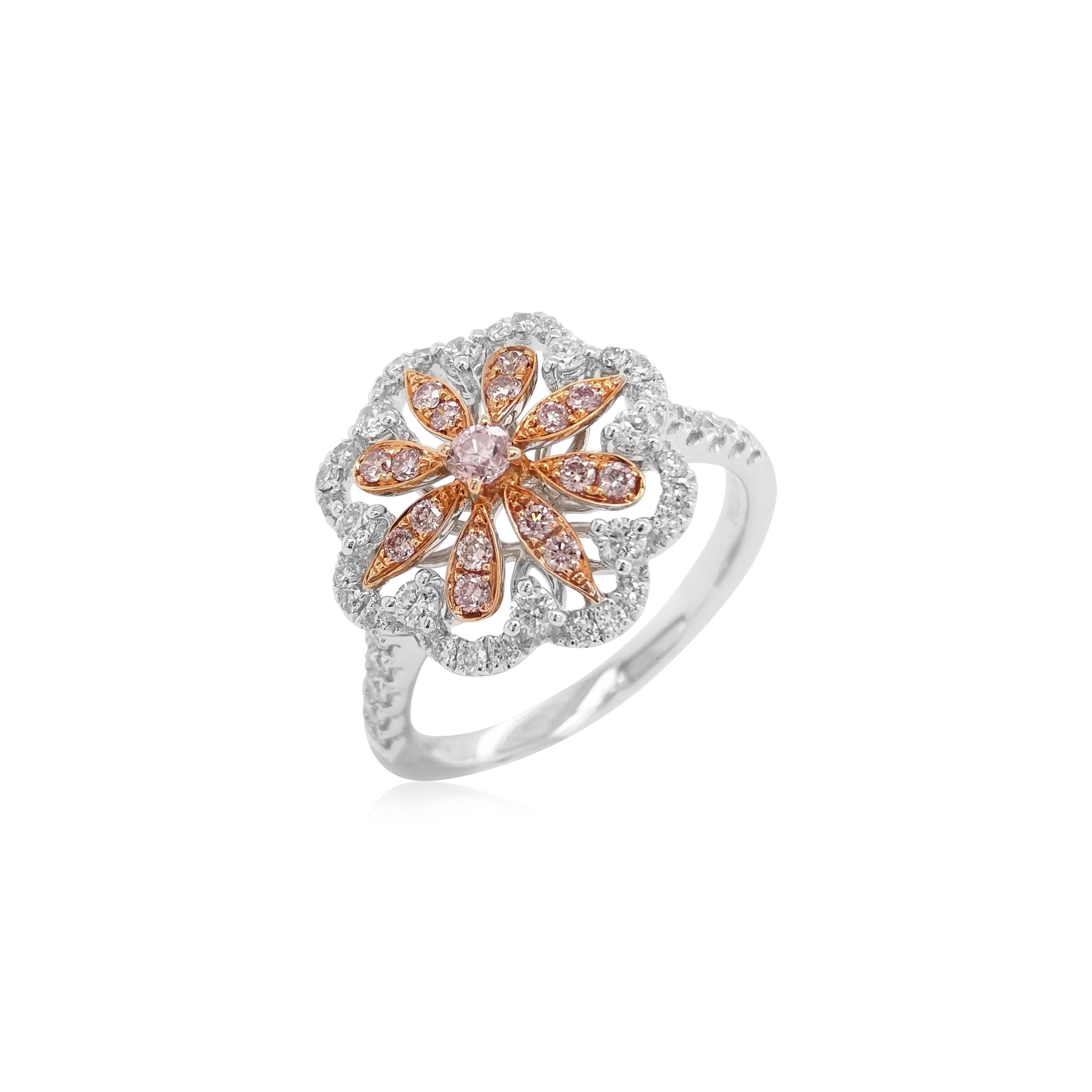 Taille ronde Bague cocktail Argyle en platine avec diamants roses et diamants blancs en vente