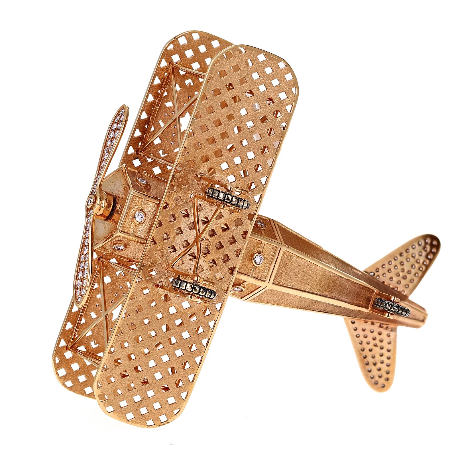 Round Cut Argyle Pink Diamond Rose Gold Model Airplane  For Sale