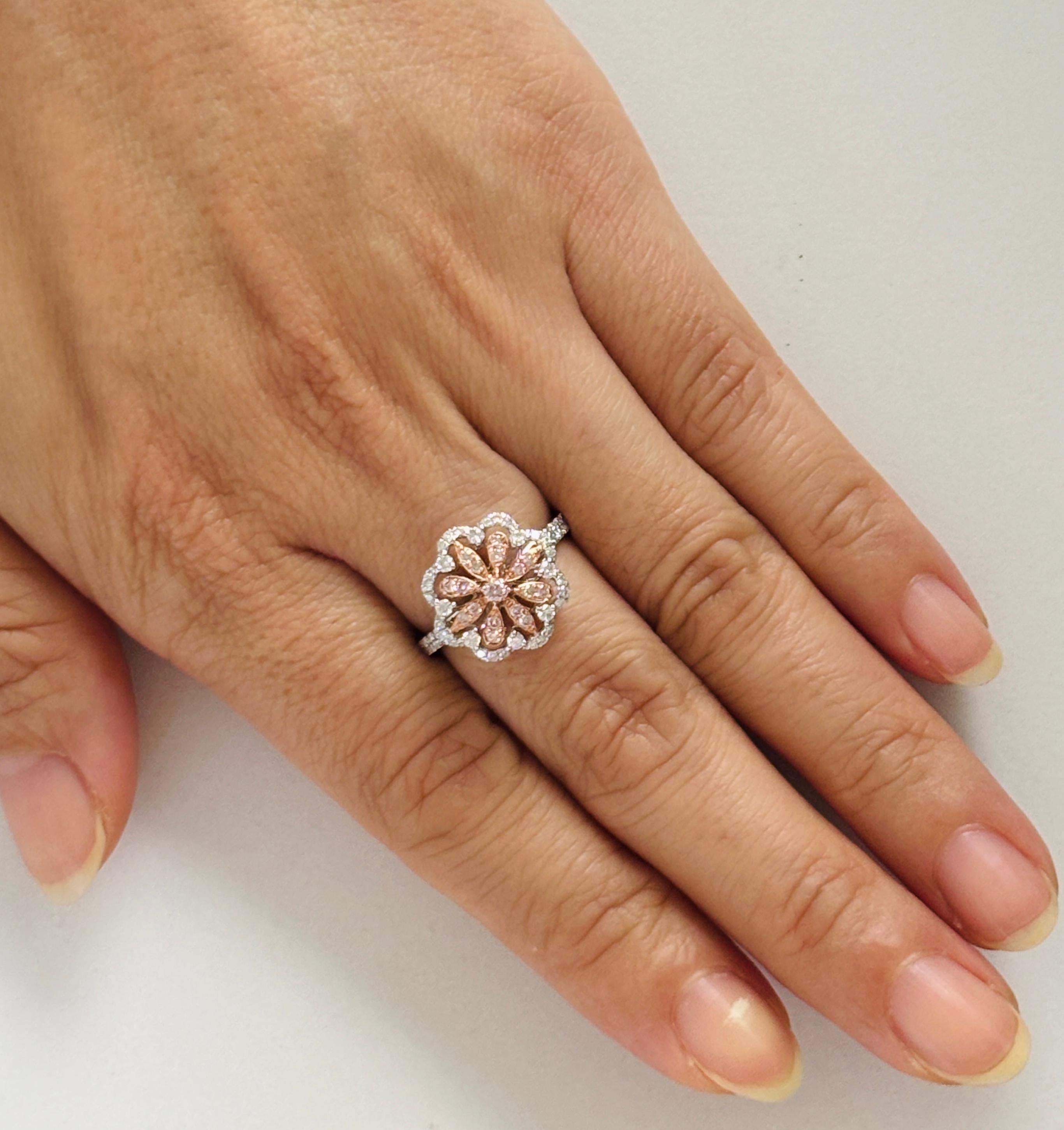 Cocktailring aus Platin mit rosa Diamant und weißem Diamant von Argyle im Angebot 1