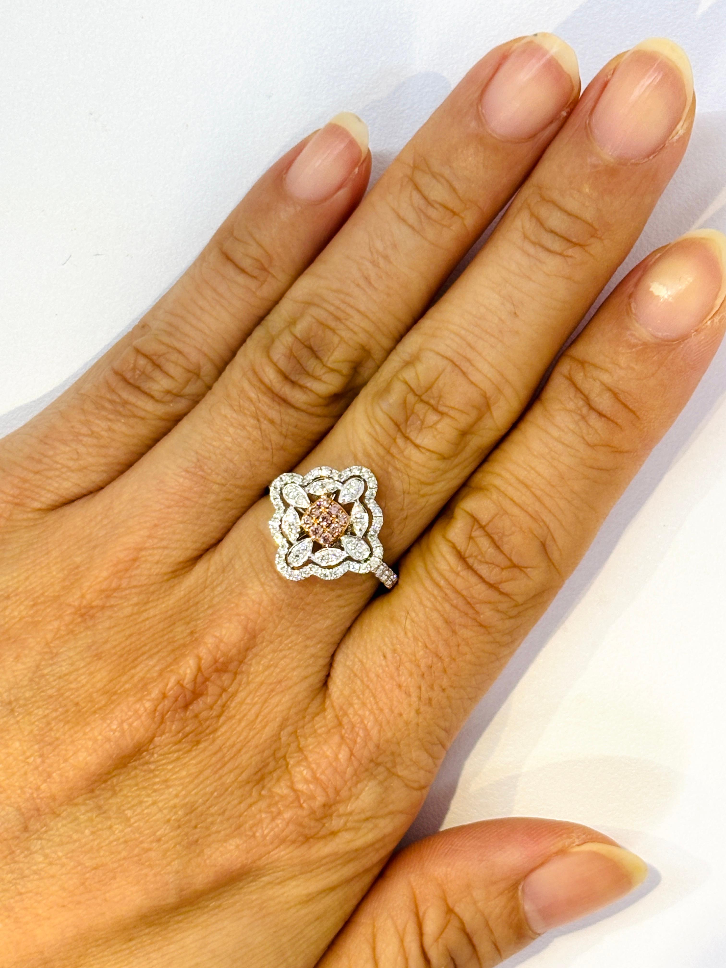 Cocktailring aus Platin mit rosa Diamant und weißem Diamant von Argyle im Angebot 2