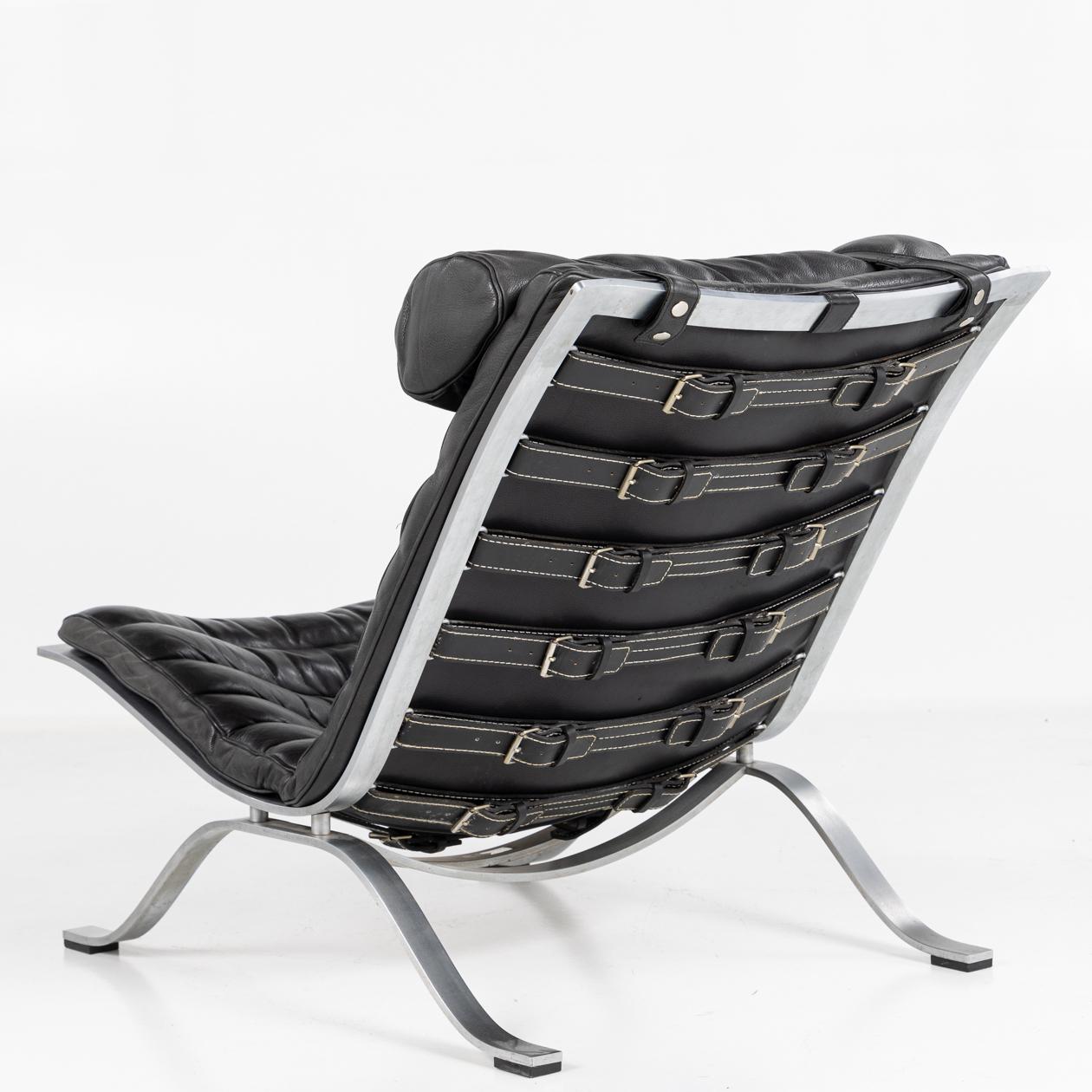 Swedish 'Ari' lounge chair with matching stool by Arne Norell