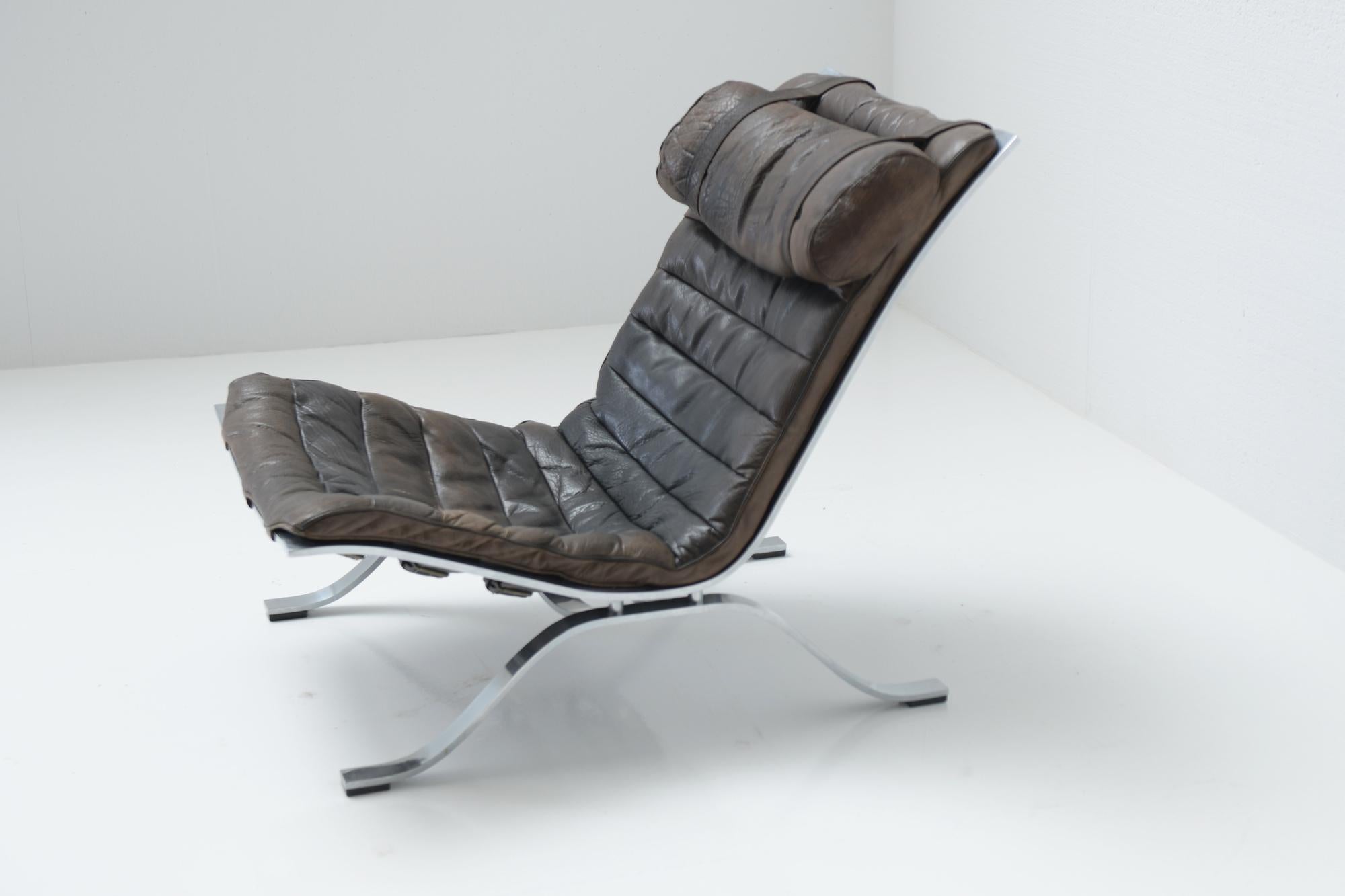 Mid-Century Modern ARI Leather Lounge Chair, by Arne Norell for Möbel AB
