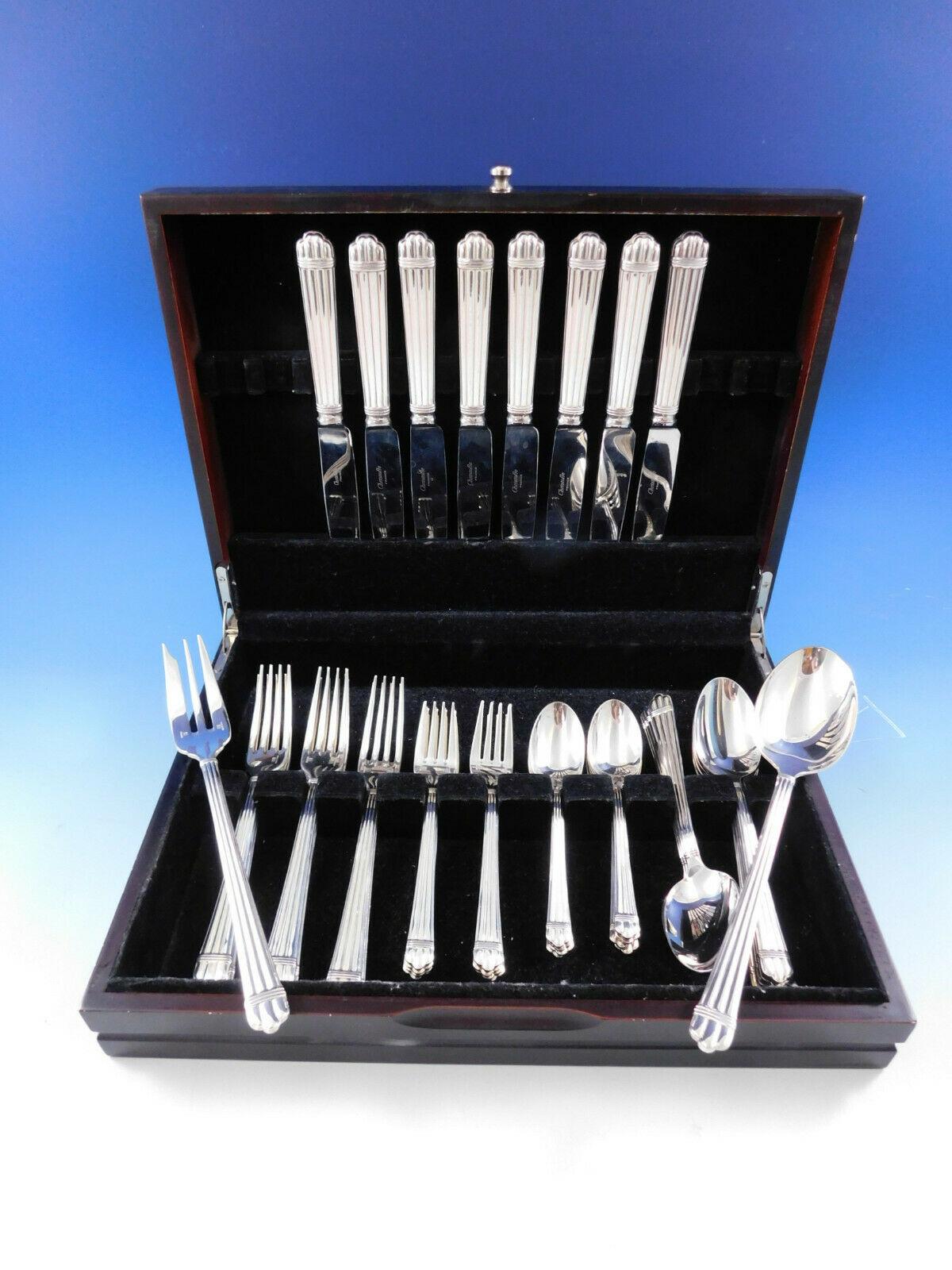 Dinner size Aria by Christofle France estate silver plate flatware set  42 pieces. This set includes:

8 dinner size knives, 9 3/4