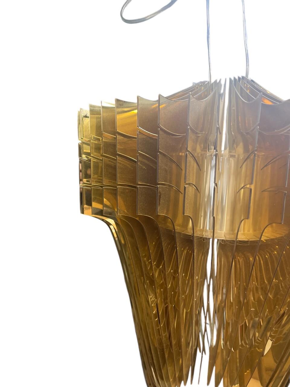 Ciondolo Aria Gold di Zaha Hadid per Slamp In condizioni buone in vendita a Houston, TX