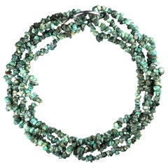 Aria Jewelry Design: collane con perline a forma di frammenti di smeraldo da 34 pollici, nuove